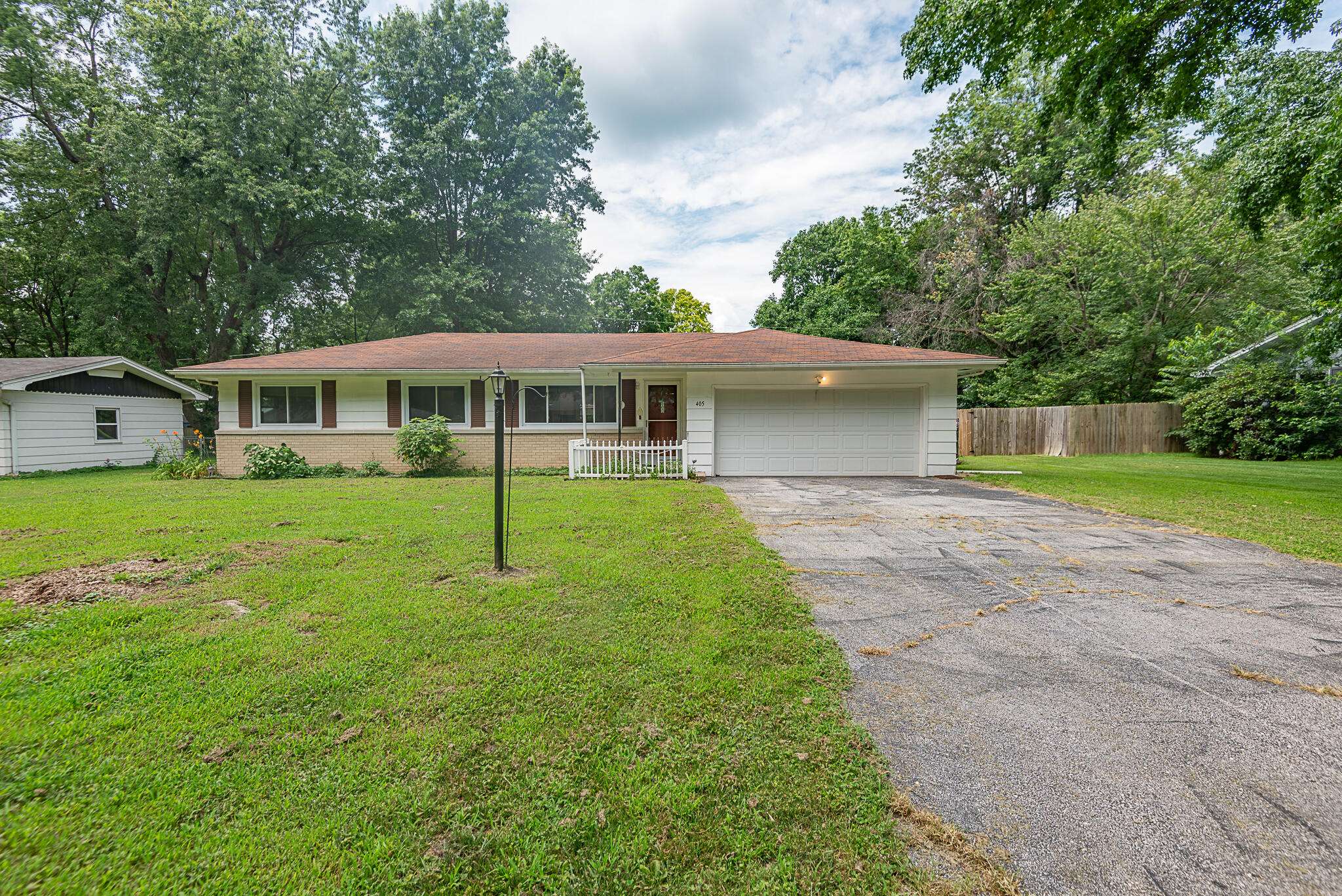 405 Watson ST, Willard, MO 65781