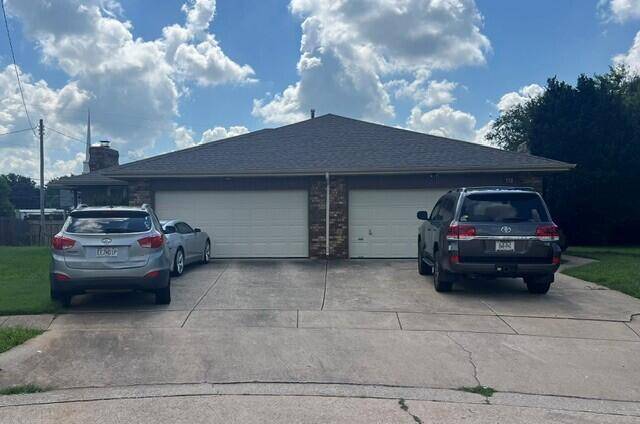 518 & 520 E Jewett PL, Springfield, MO 65807