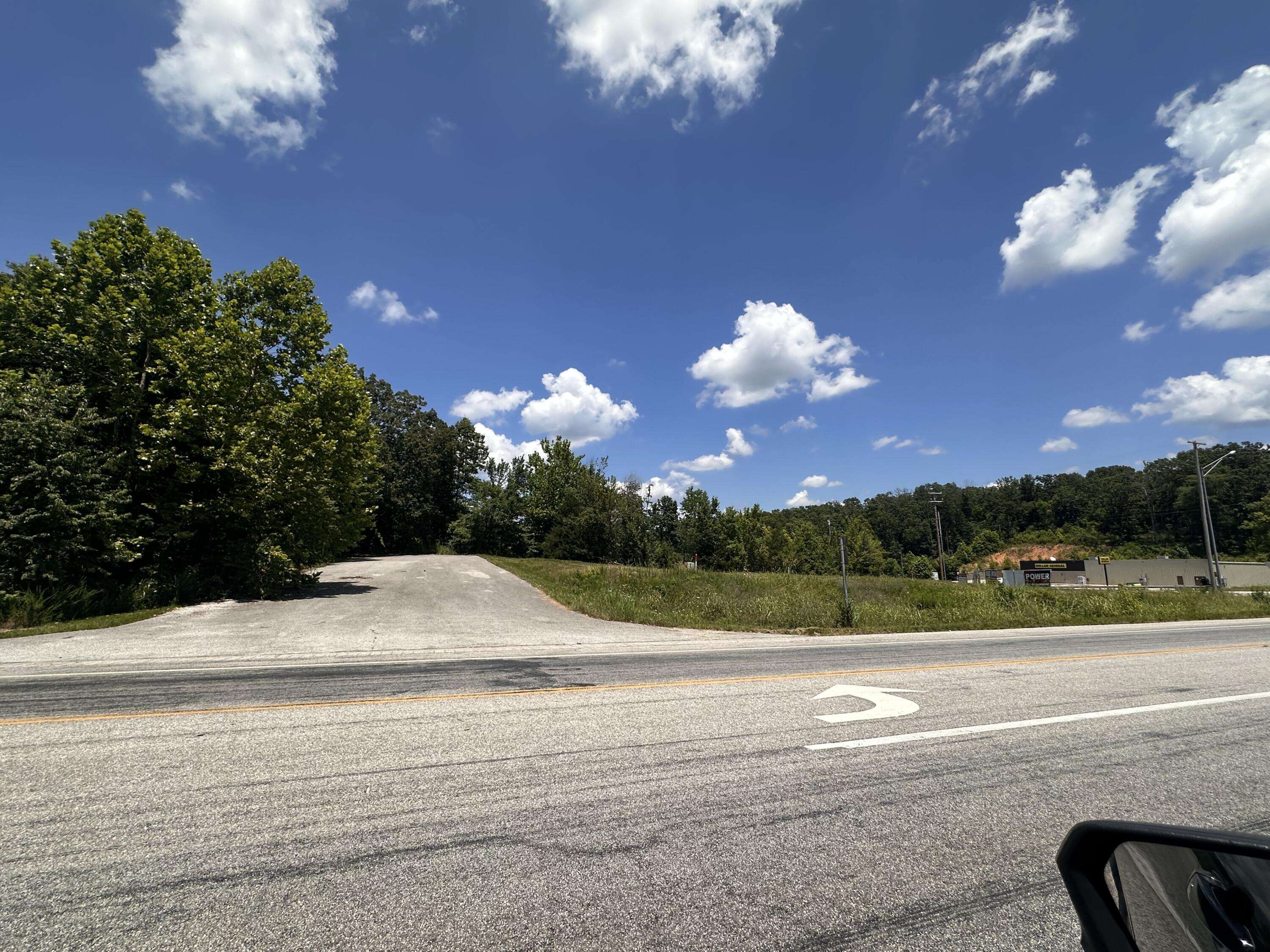 000 Highway 76, Reeds Spring, MO 65737