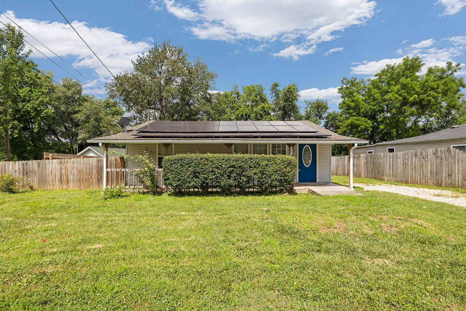 1103 S Overhill AVE, Springfield, MO 65802
