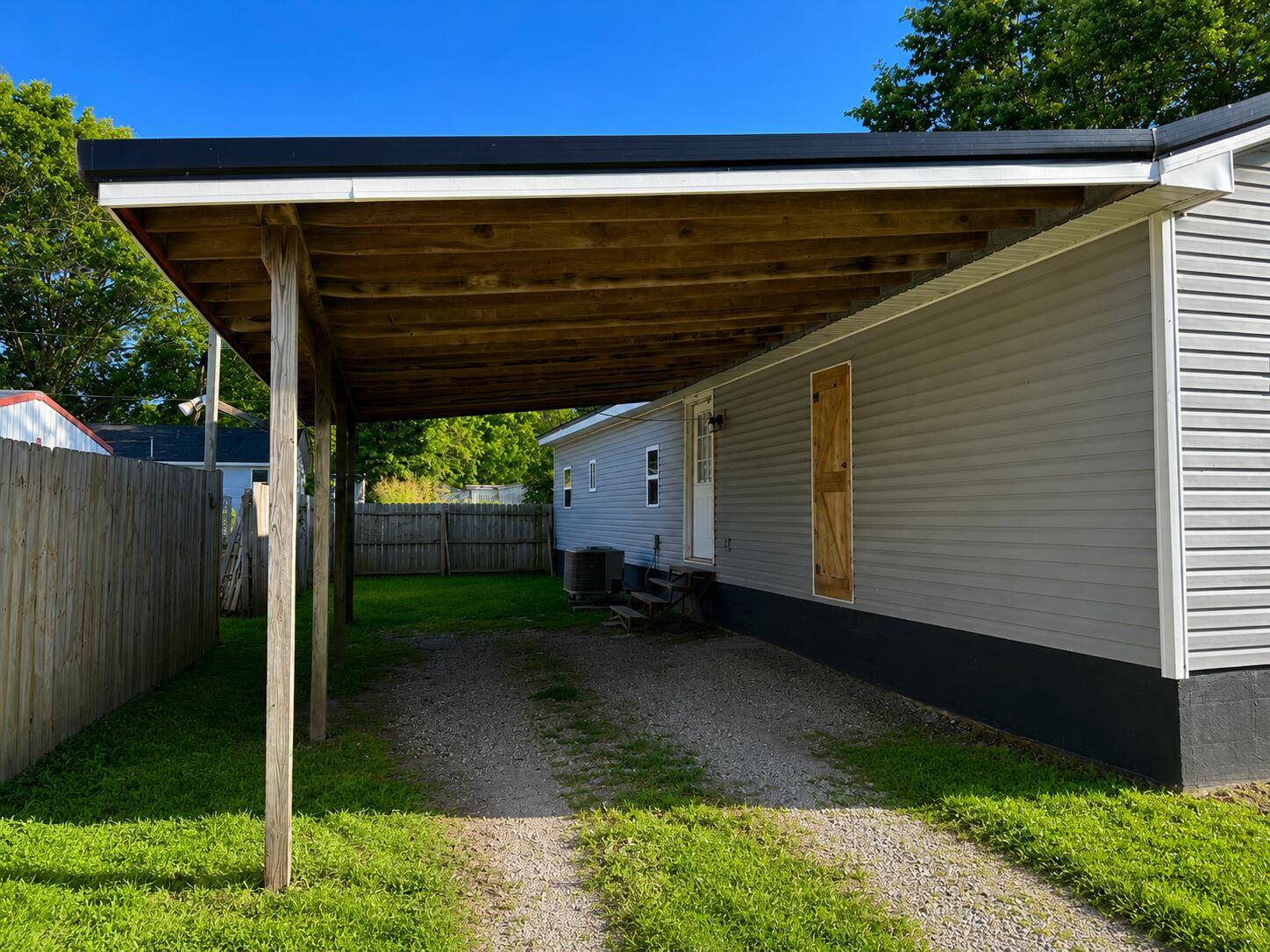 22457 Main ST, Weaubleau, MO 65774