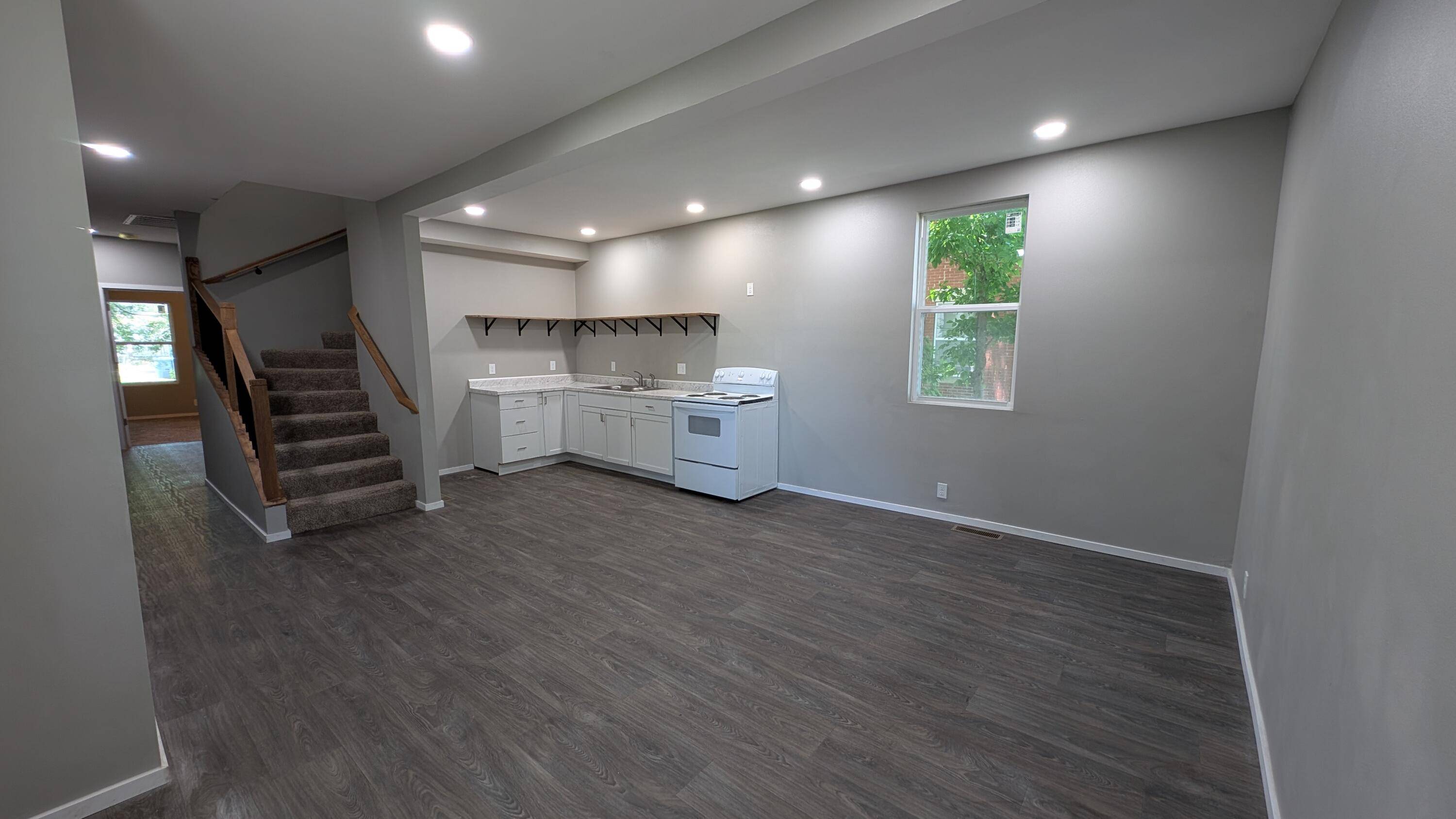 820 S Moffet AVE, Joplin, MO 64801
