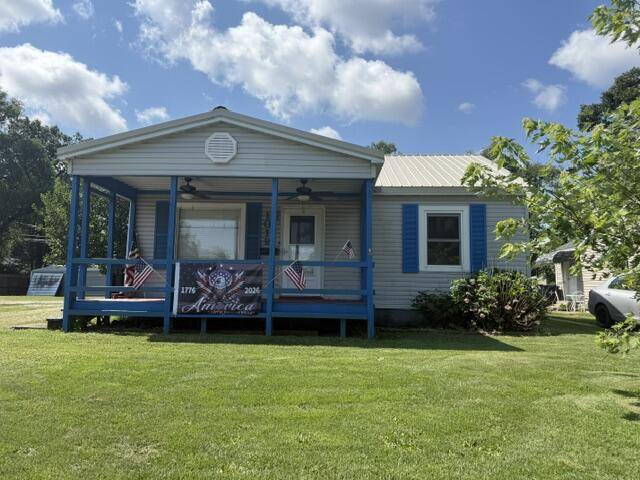 1012 &1008 W 3rd ST, West Plains, MO 65775