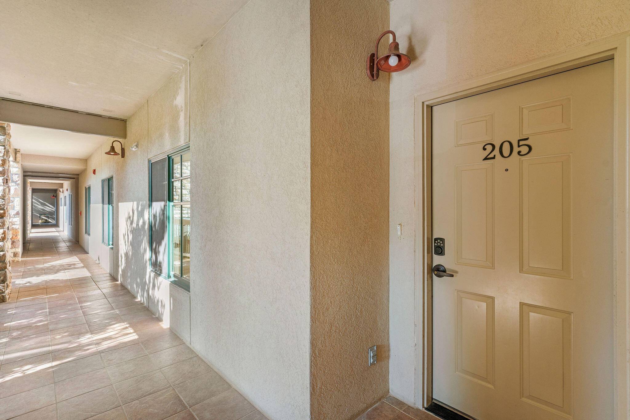 250 Lakewood DR #5205, Hollister, MO 65672