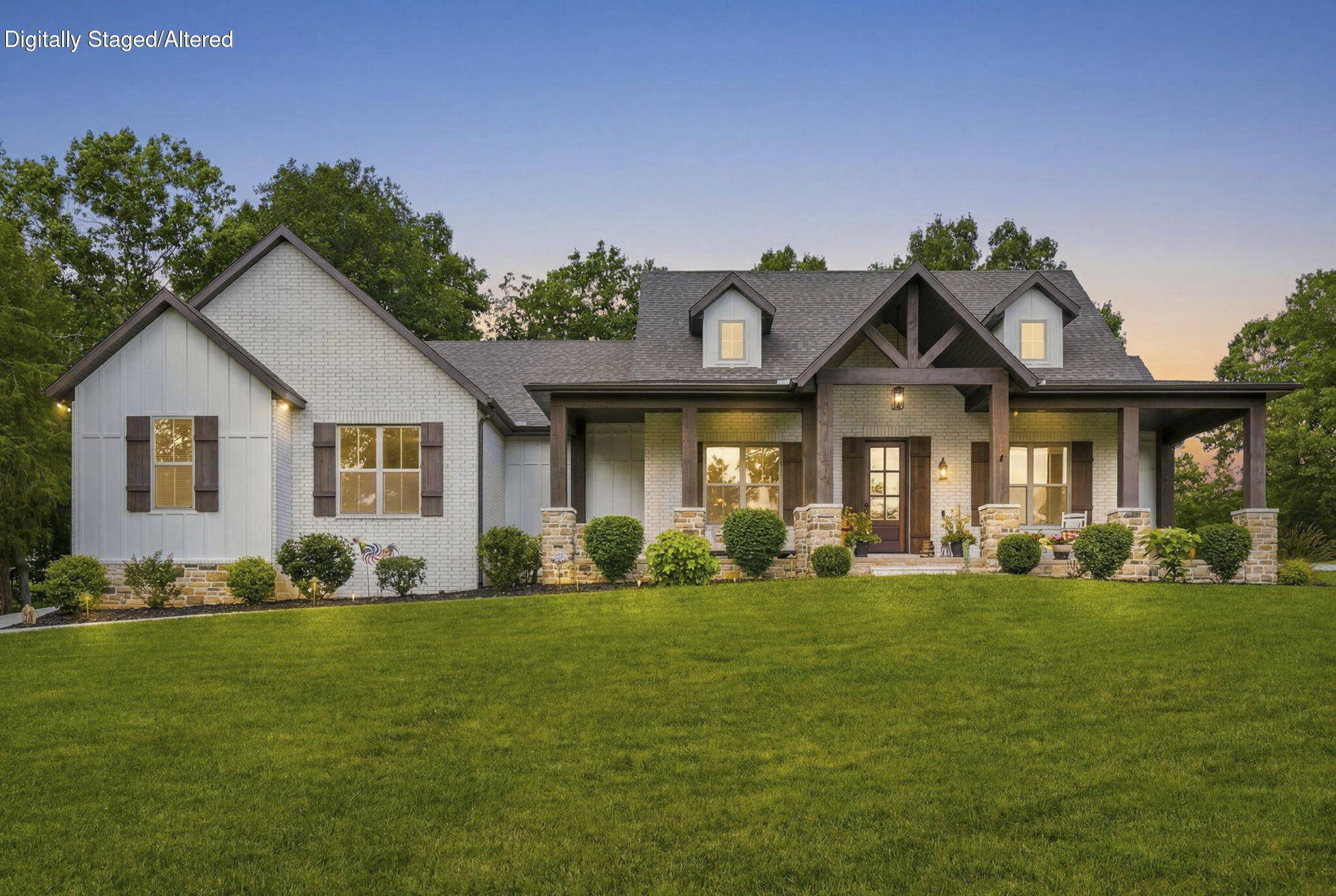 722 Seven Pines DR, Saddlebrooke, MO 65630