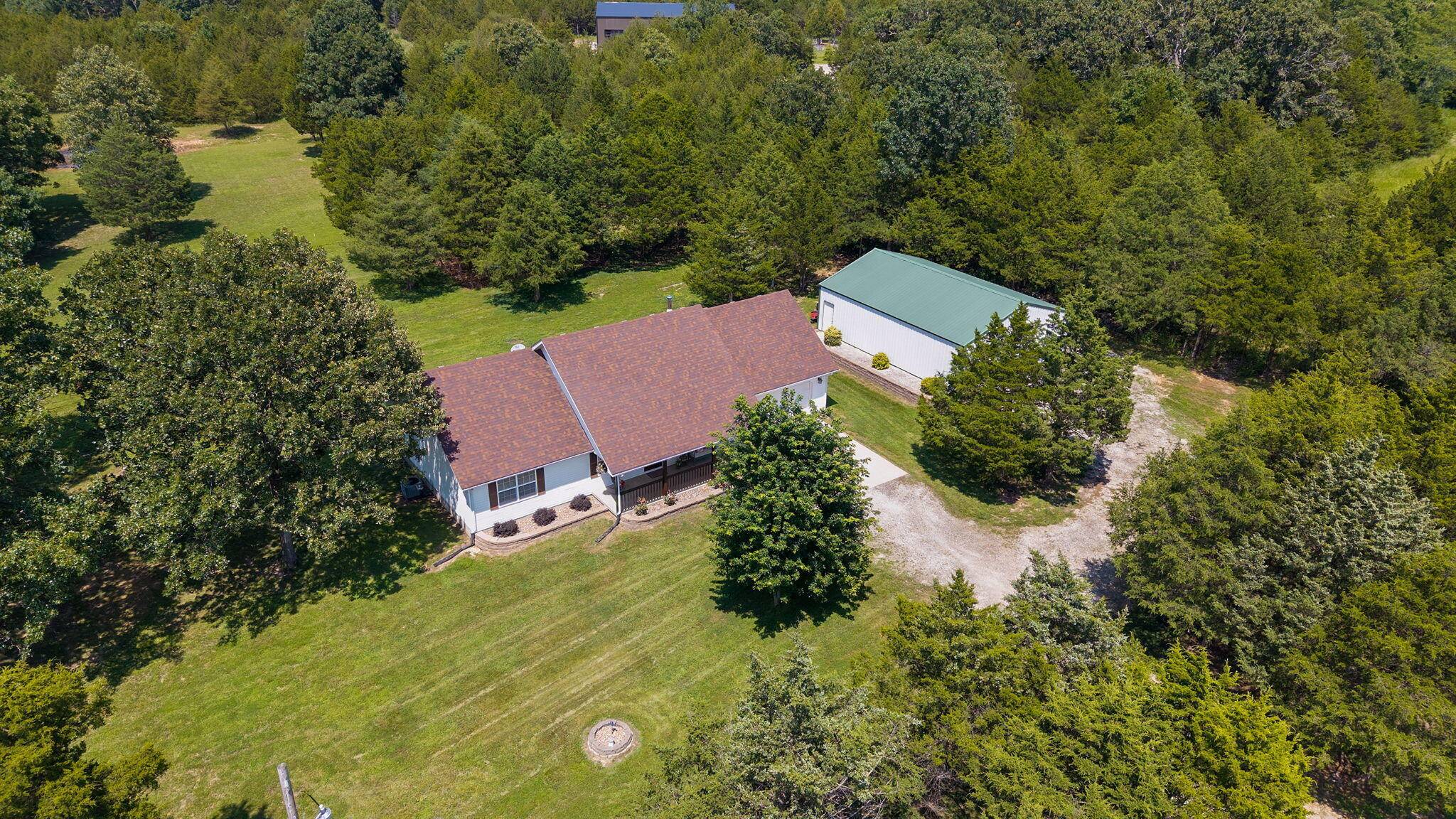 65 Big Tree TRL, Buffalo, MO 65622