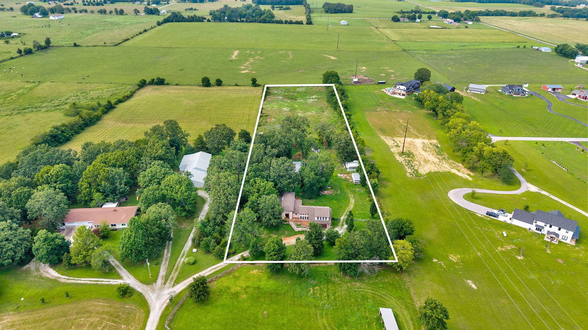 1205 Delzell Woods RD, Rogersville, MO 65742