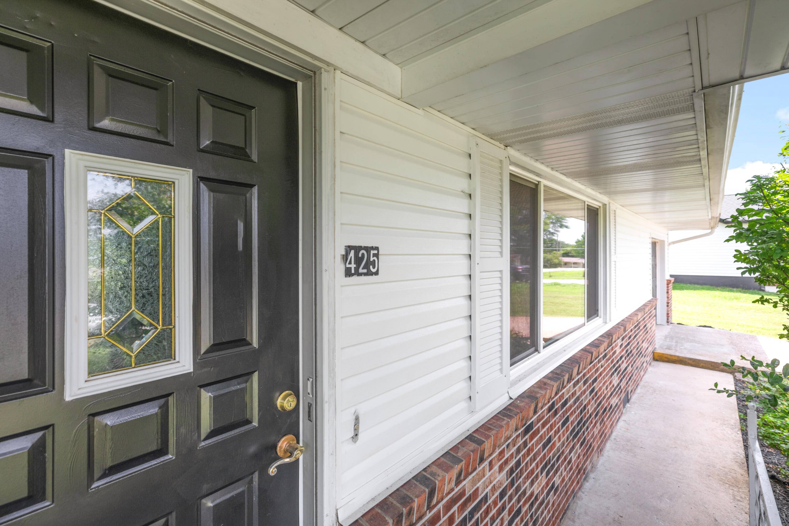425 Wayland DR, Forsyth, MO 65653