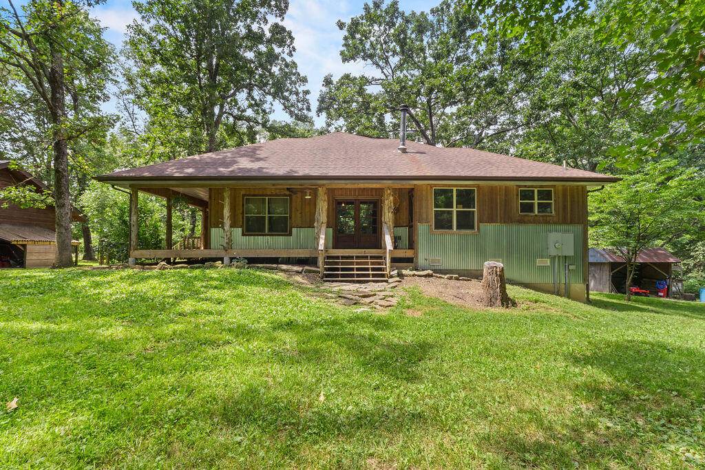 483 Loveland DR, Rogersville, MO 65742
