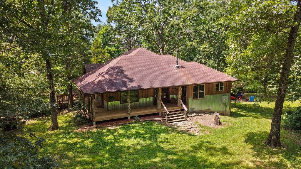 483 Loveland DR, Rogersville, MO 65742