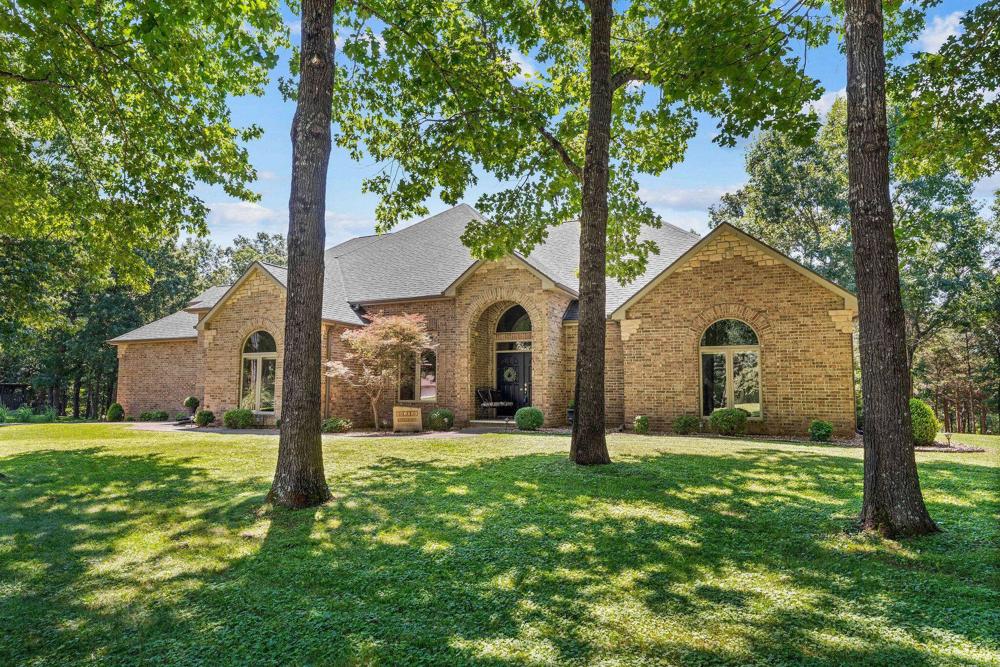 53 Holly LN, Branson West, MO 65737