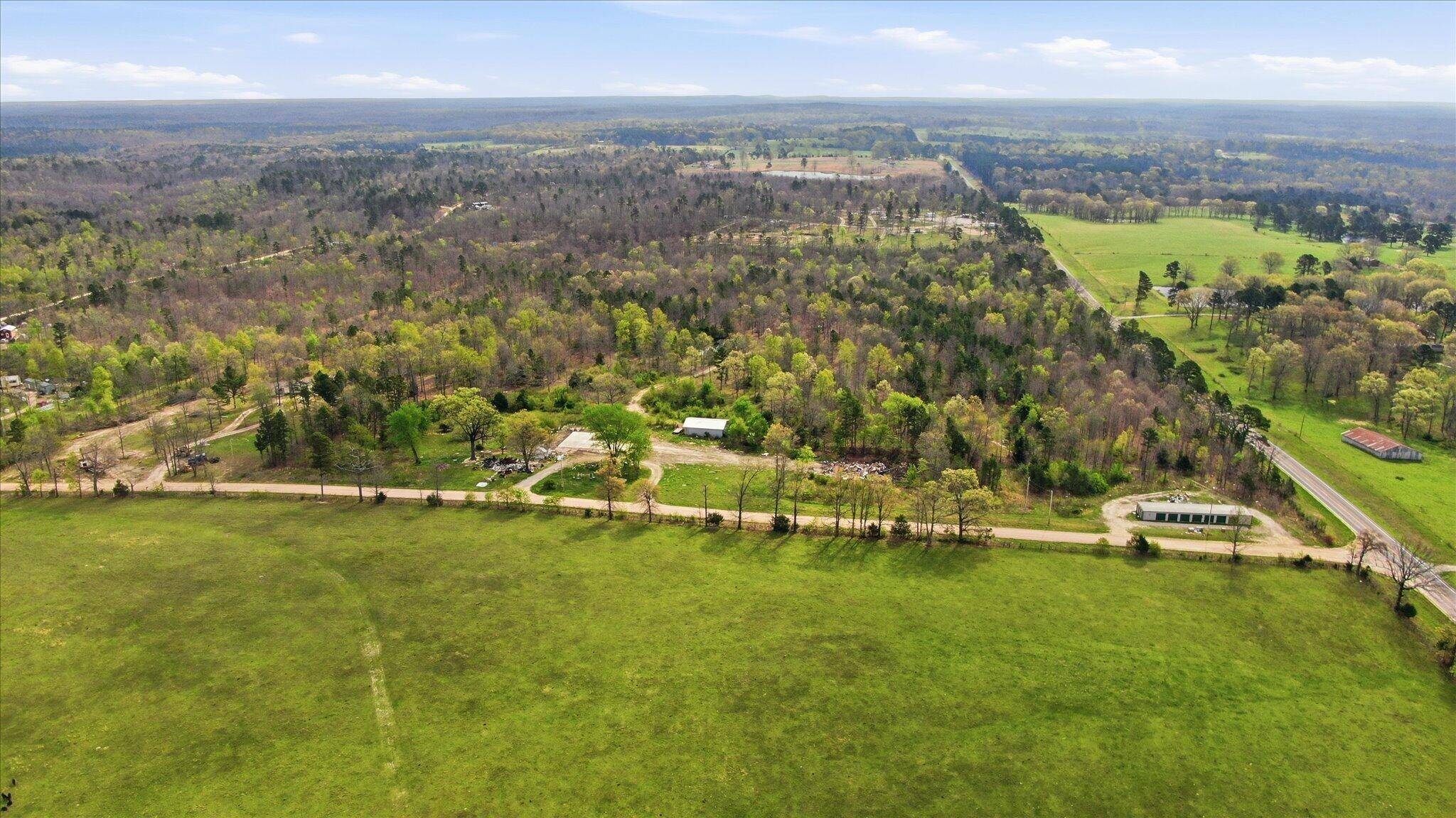 4405 Co Rd 340, Summersville, MO 65571