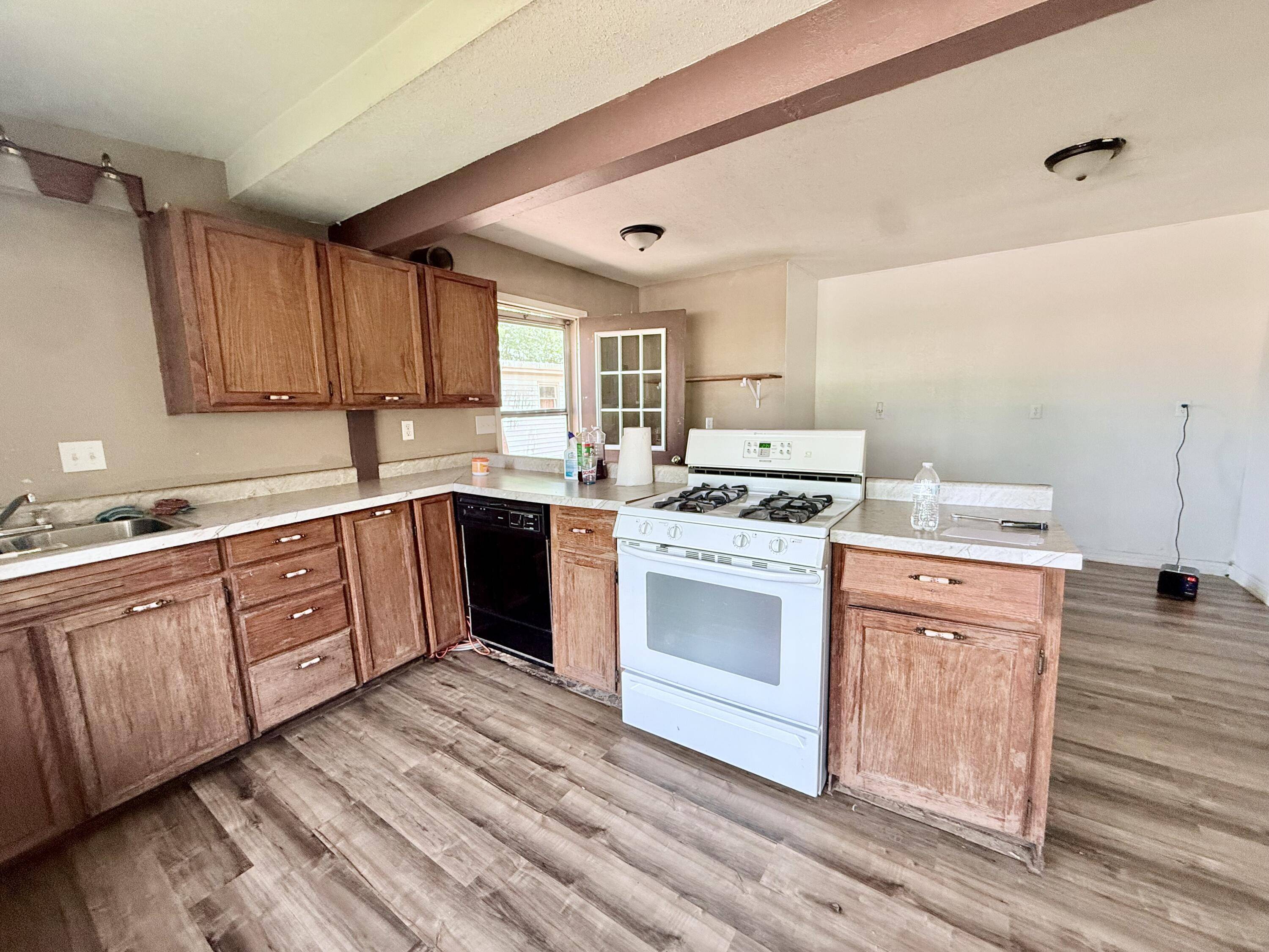 304 Ozark ST, Houston, MO 65483
