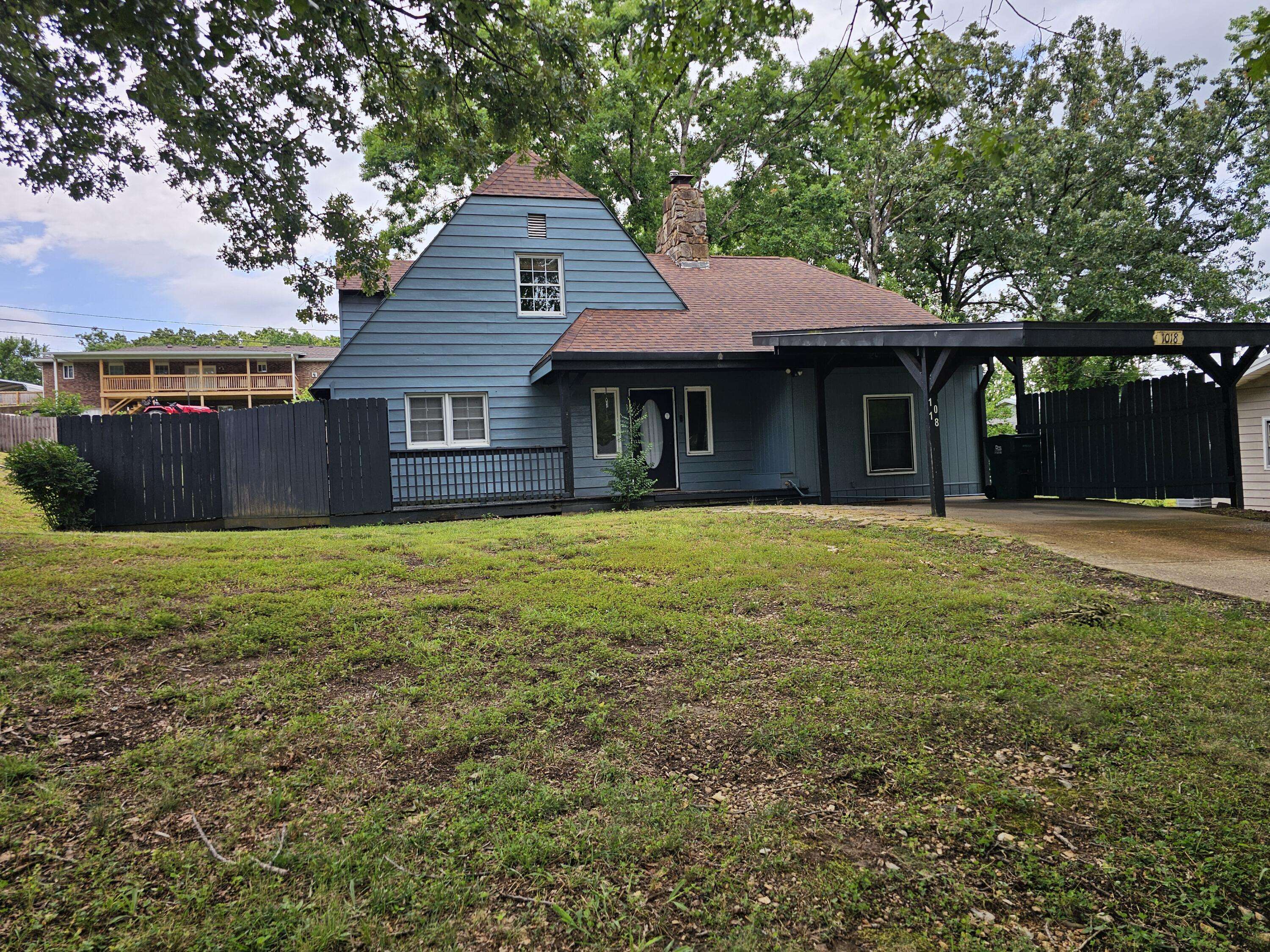 1018 Patton AVE, Cabool, MO 65689