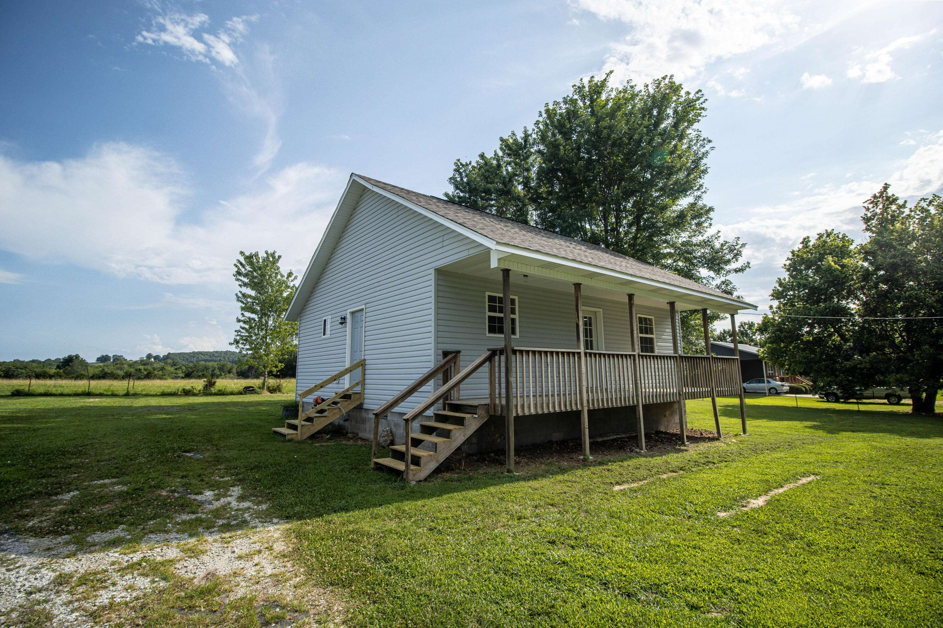 84 Nichols DR, Western Grove, AR 72685