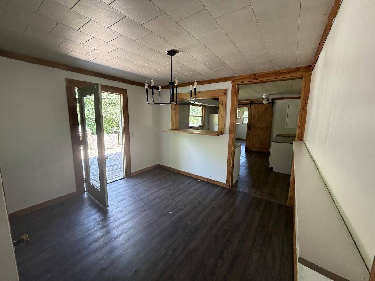7292 Sunset ST, Birch Tree, MO 65438