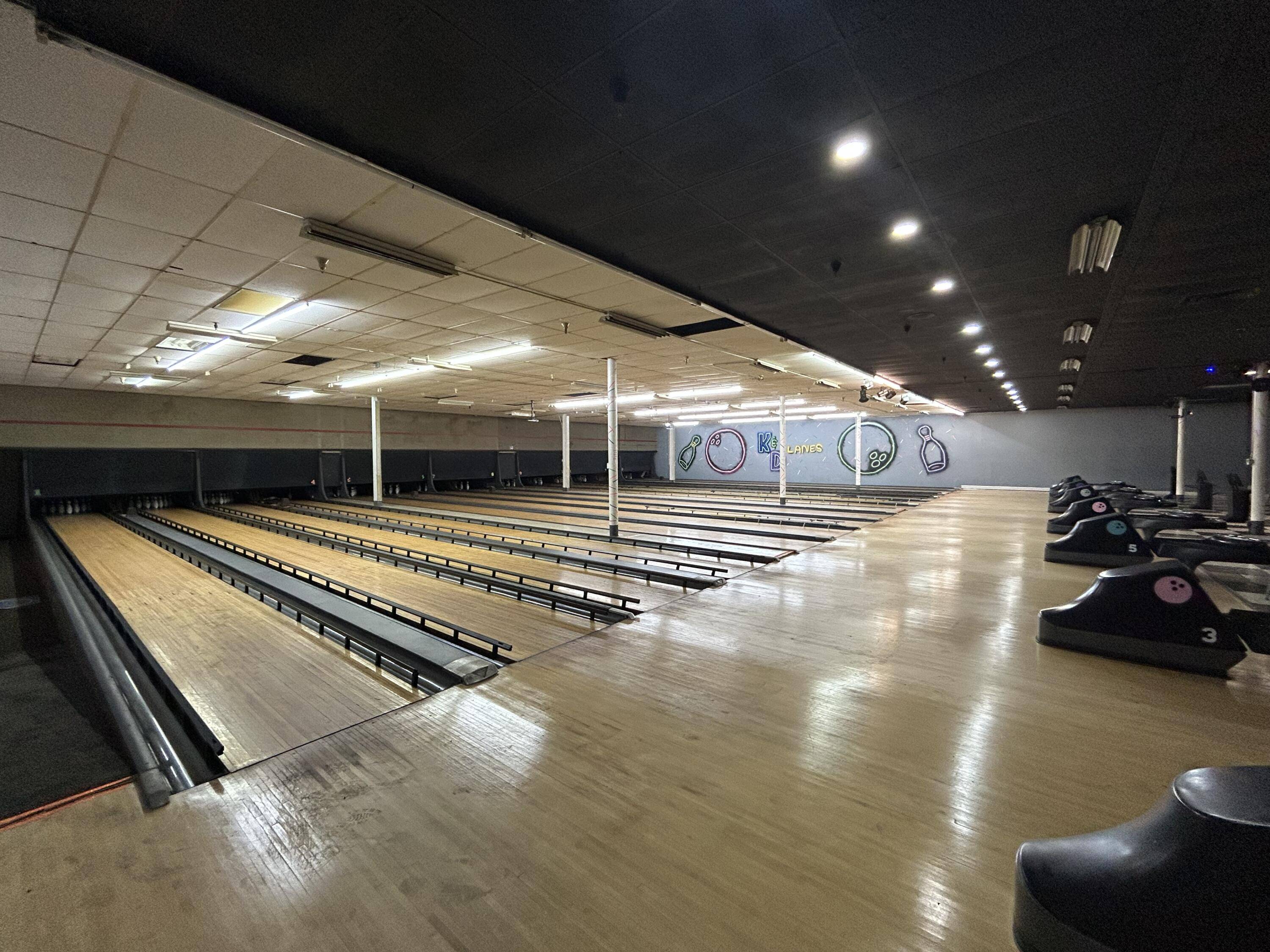 1827 W Broadway ST, Bolivar, MO 65613