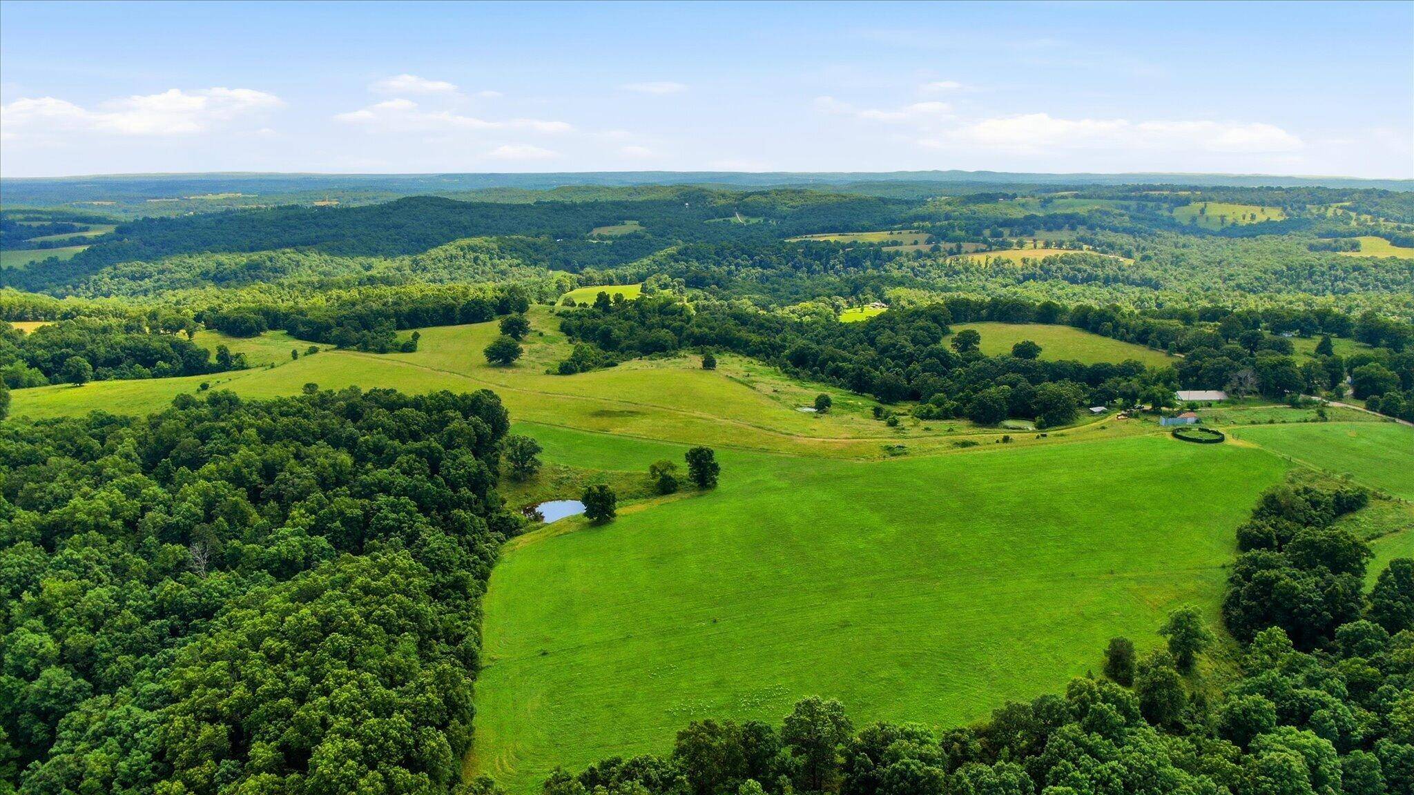 0000 County Road 105, Ava, MO 65608
