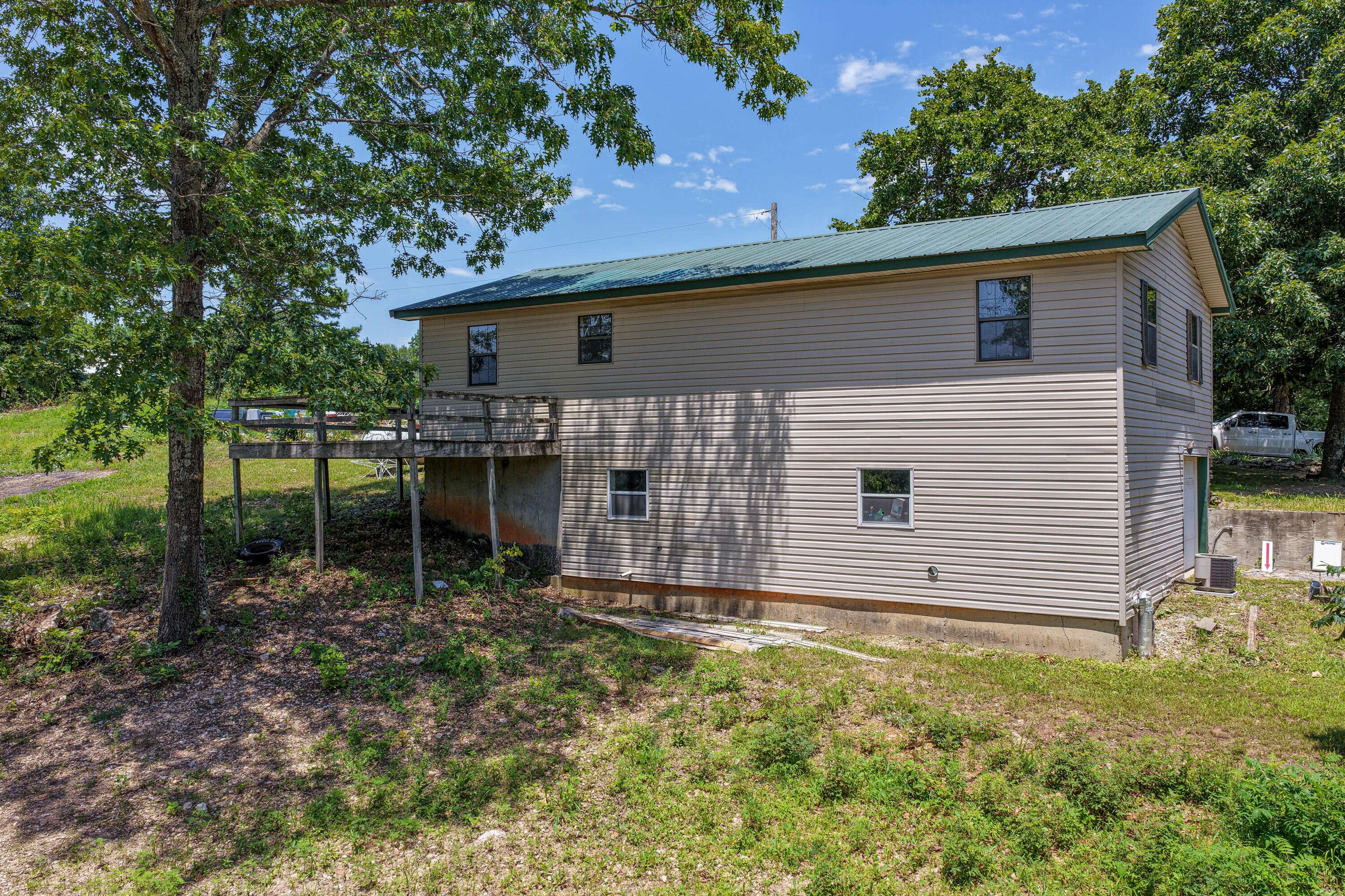 26247 St Highway U, Mansfield, MO 65704