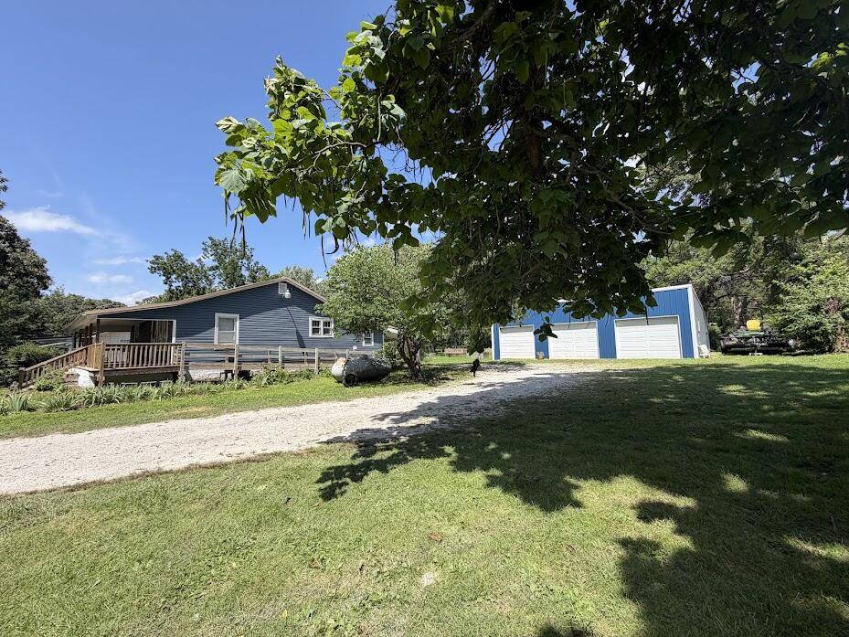 624 N Oakland AVE, Bolivar, MO 65613