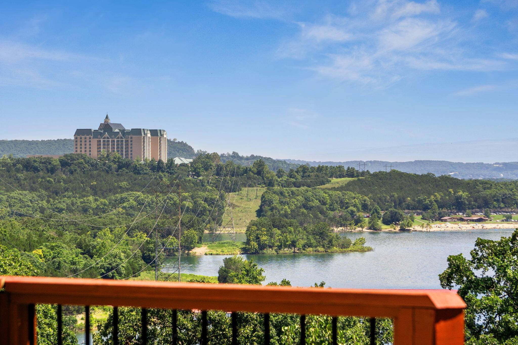 772 Showplace Gateway, Branson, MO 65616