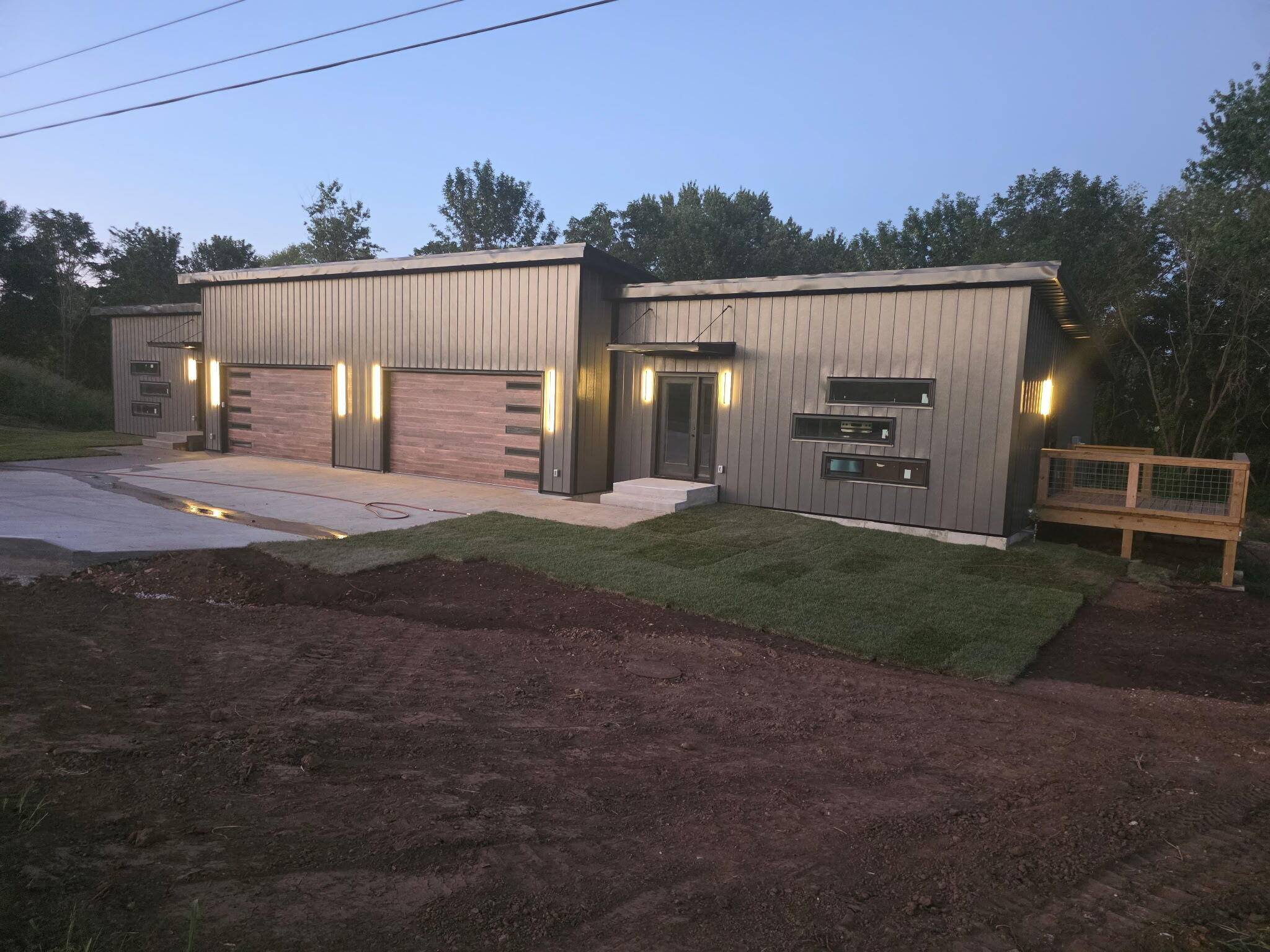 1541 N Eisenhower ST, Monett, MO 65708