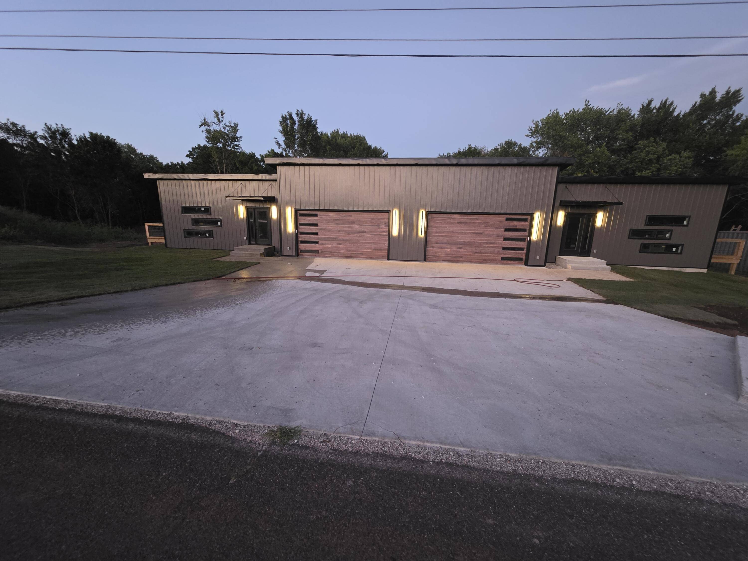 1541 N Eisenhower ST, Monett, MO 65708