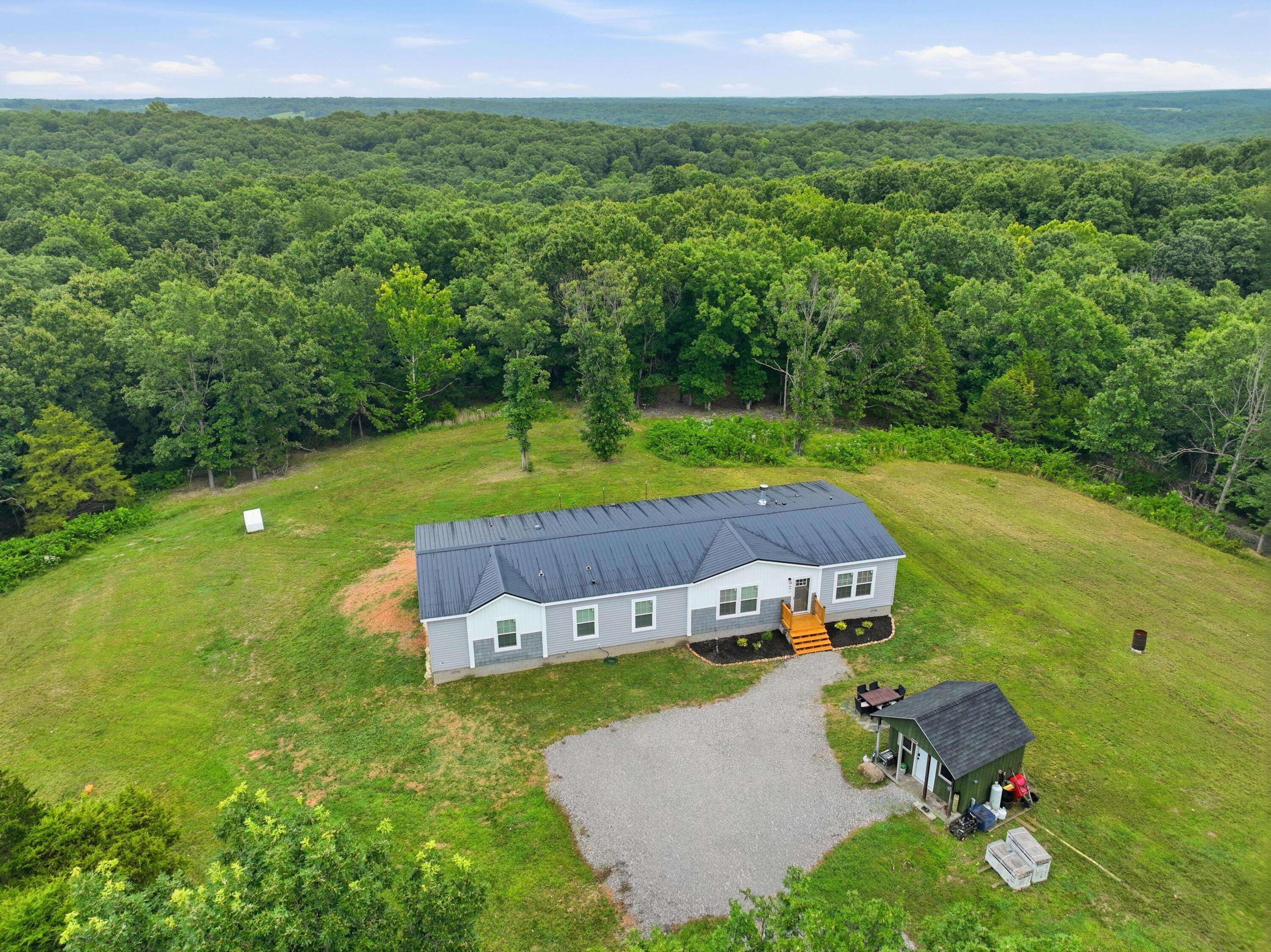 1270 Plainview RD, Anderson, MO 64831