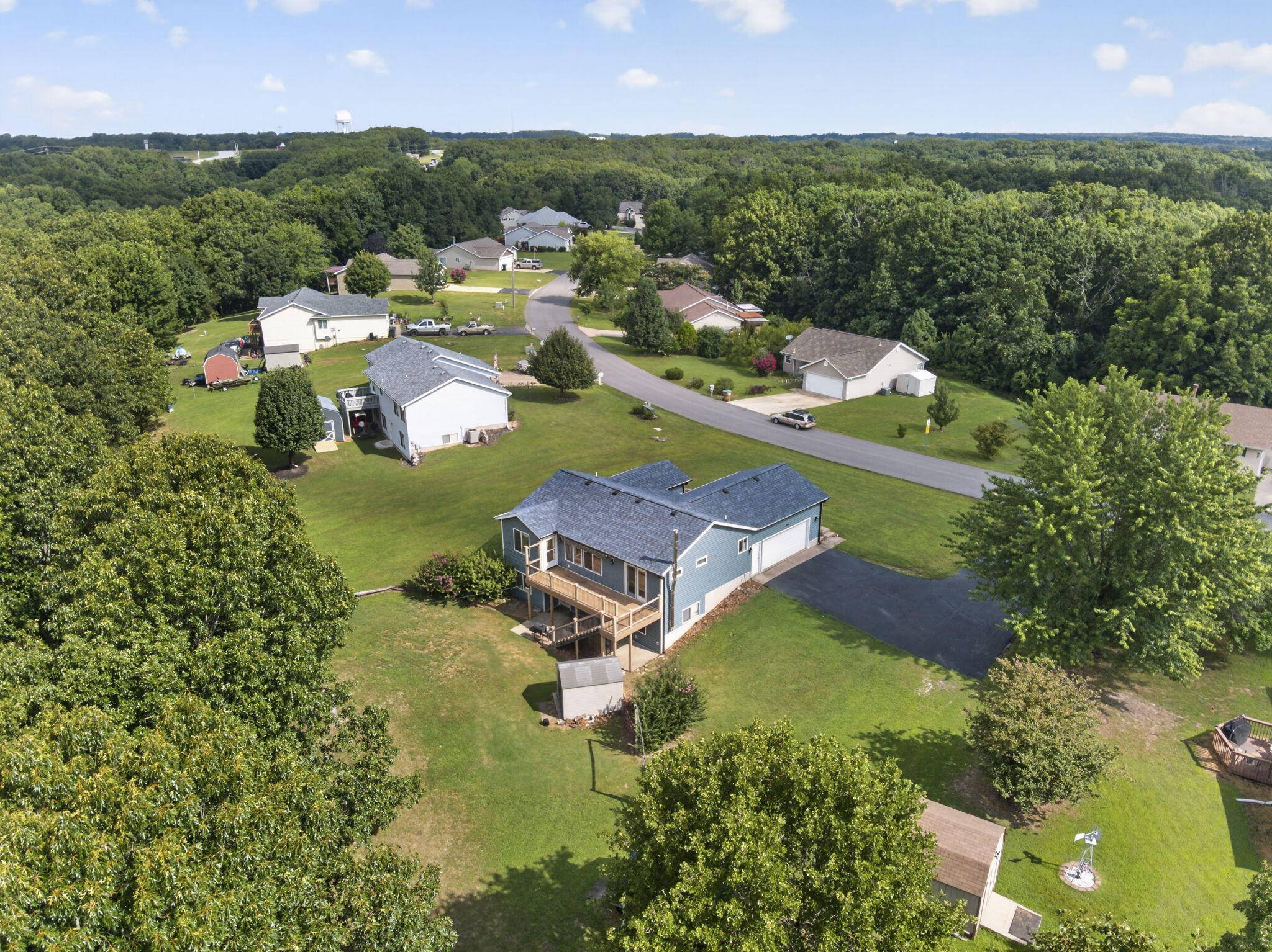 237 N Catamount BLVD, Branson West, MO 65737