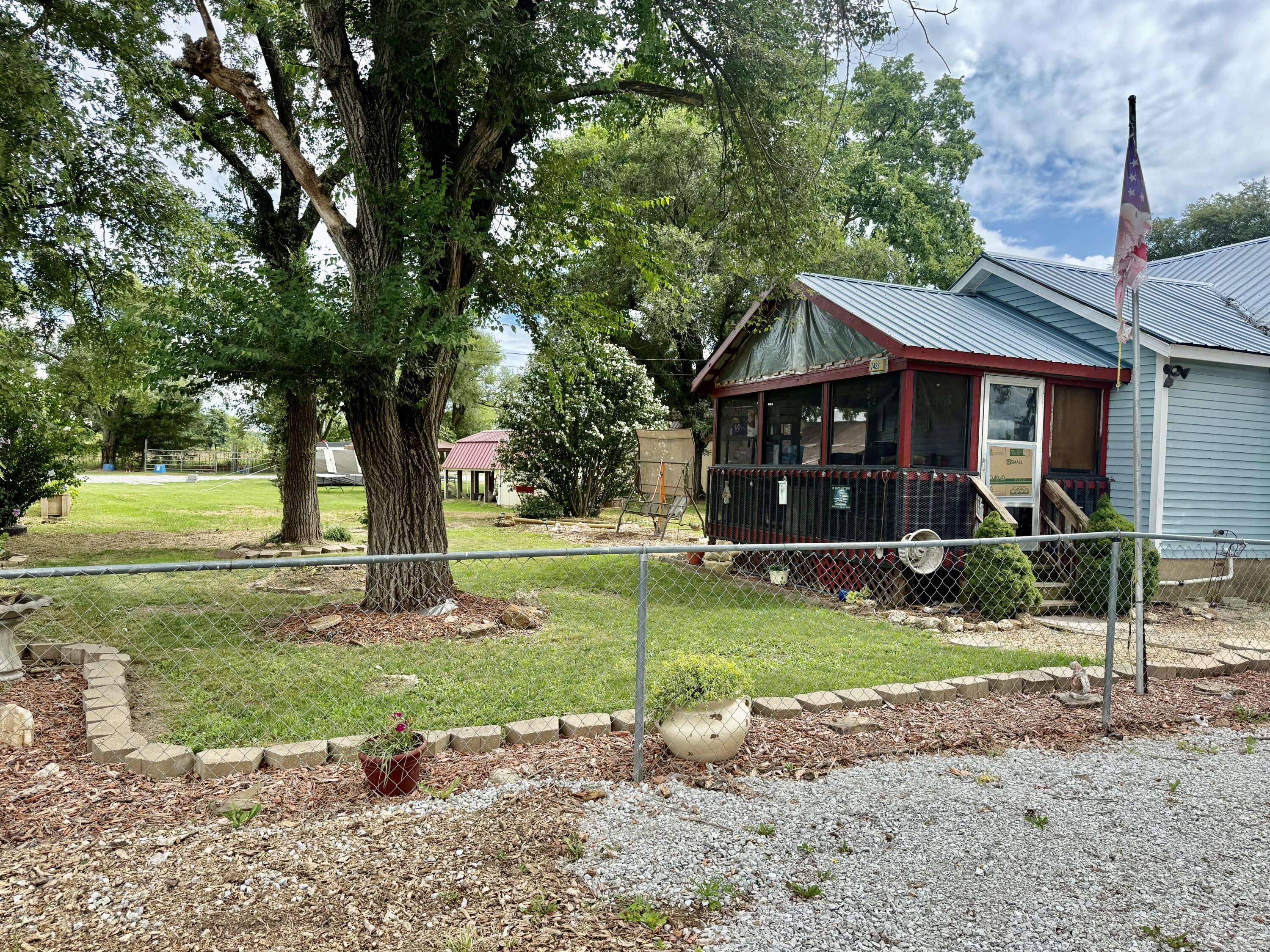 7266 State Highway O, Ava, MO 65608