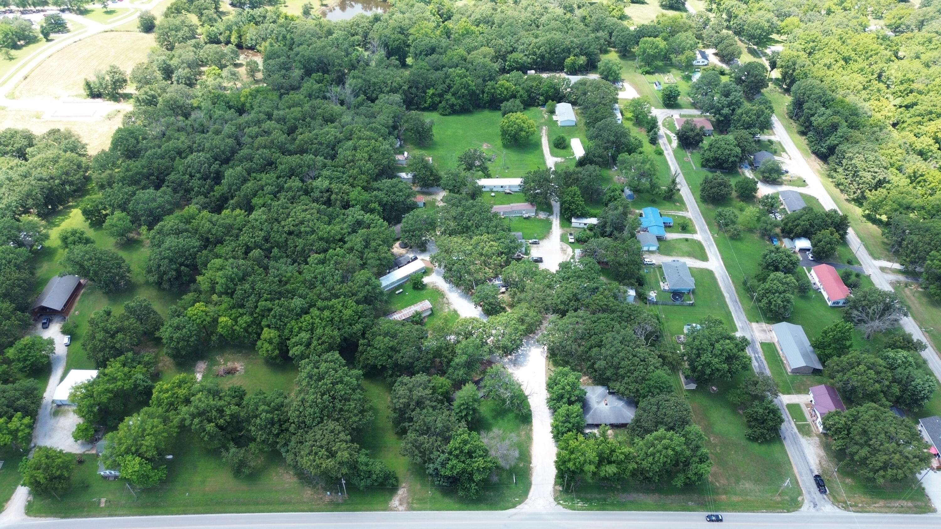 910 State Highway Ww, Osceola, MO 64776