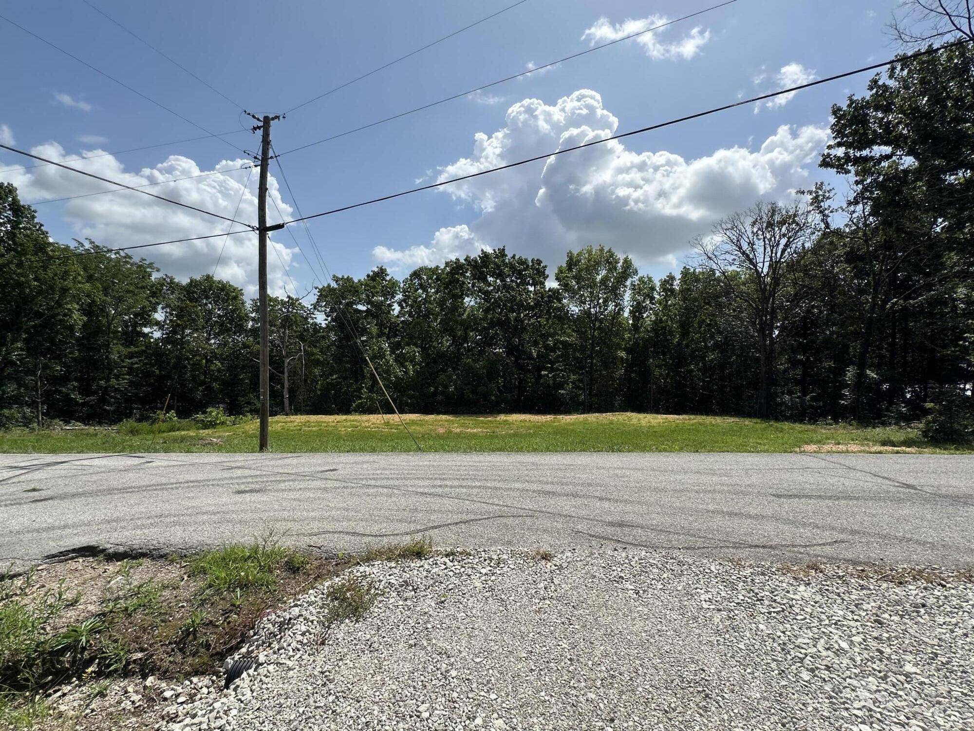 234 Goldfinch LN, Shell Knob, MO 65747