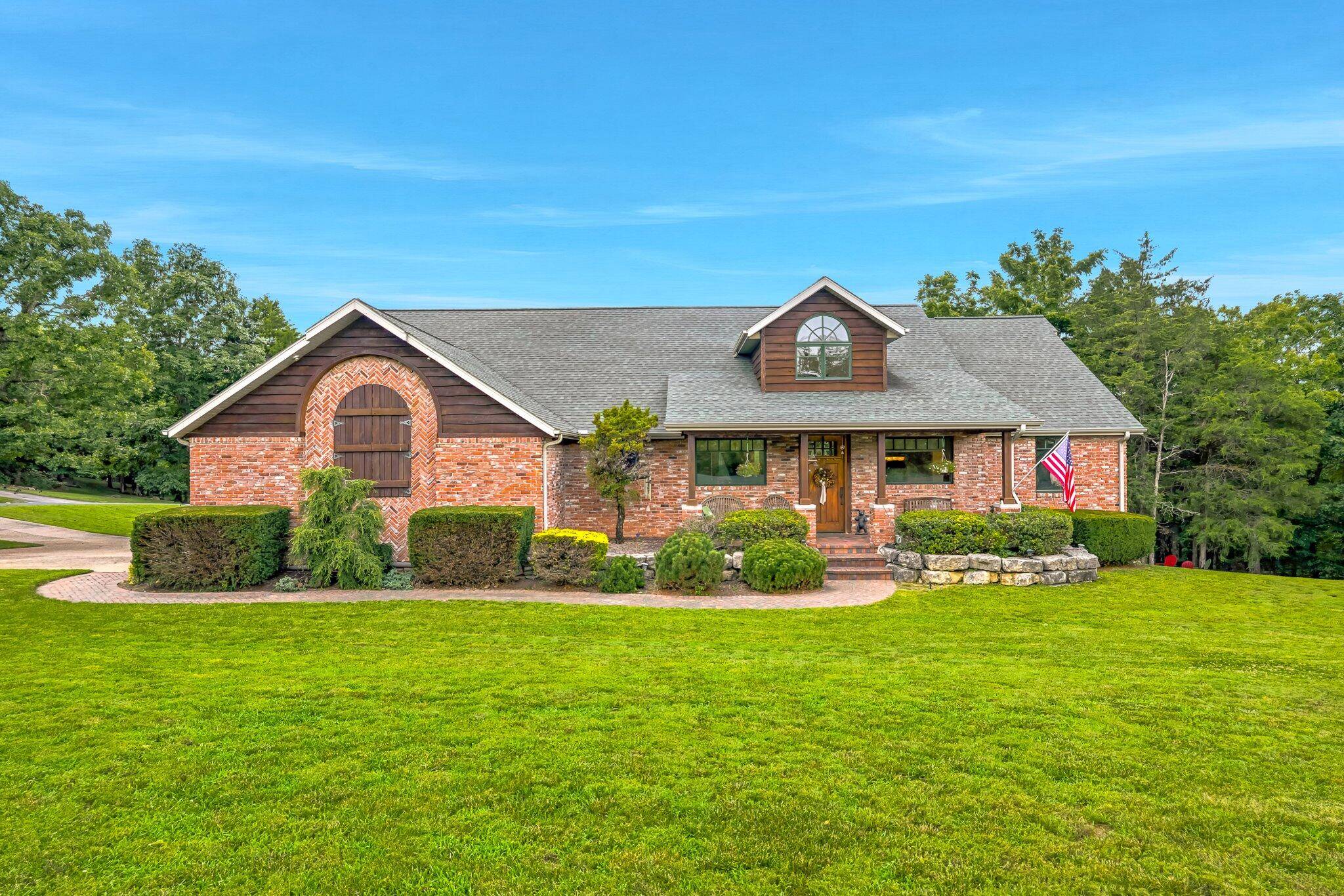 148 Appaloosa TRL, Saddlebrooke, MO 65630
