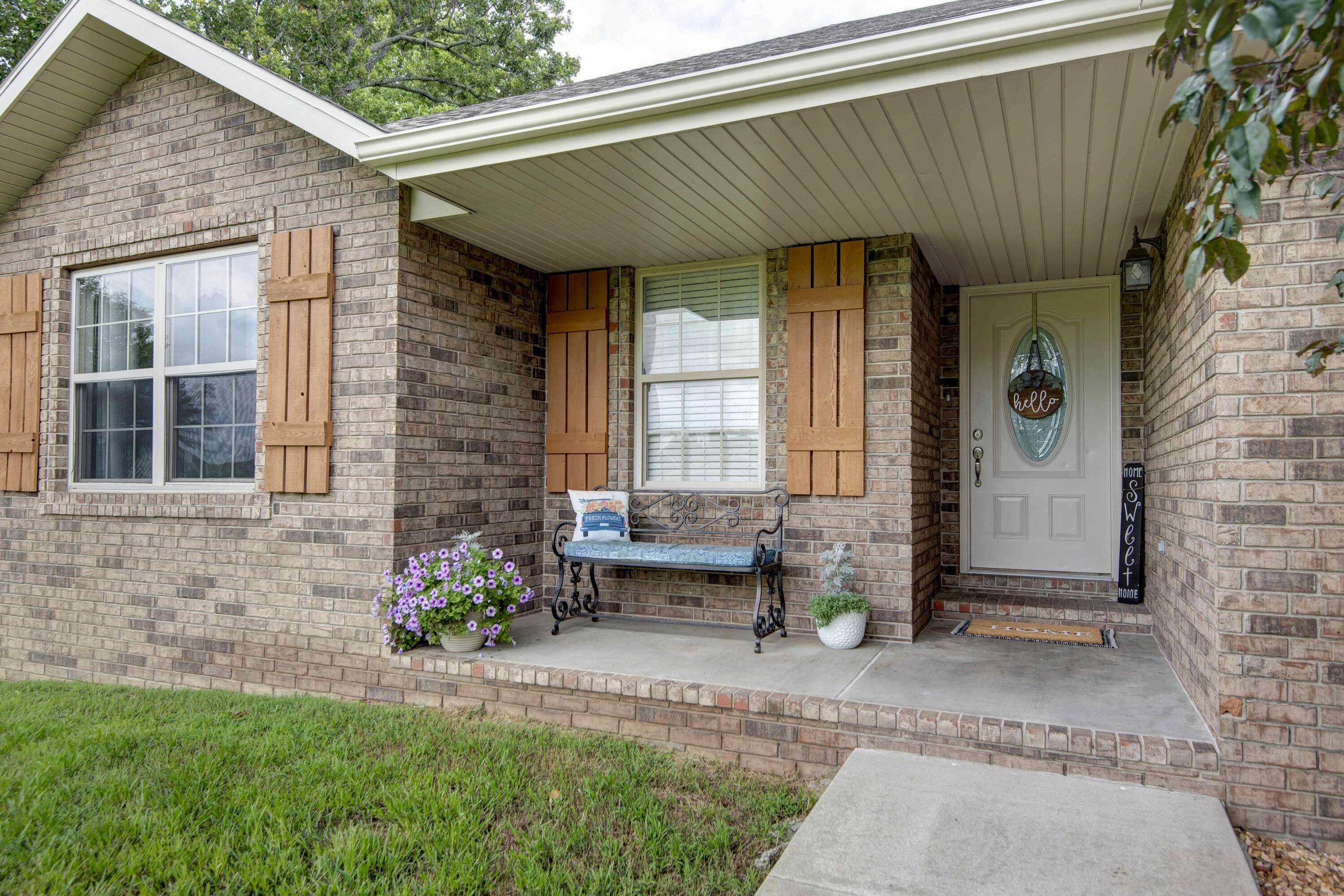 195 Highland Grey RD, Billings, MO 65610