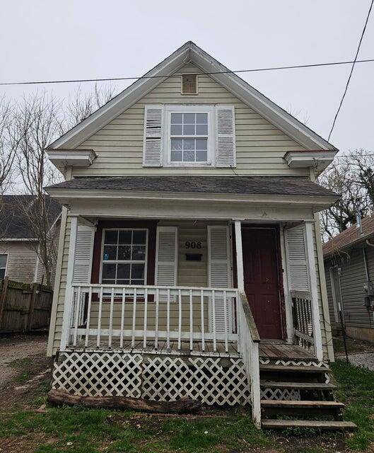 908 W Harrison ST, Springfield, MO 65806