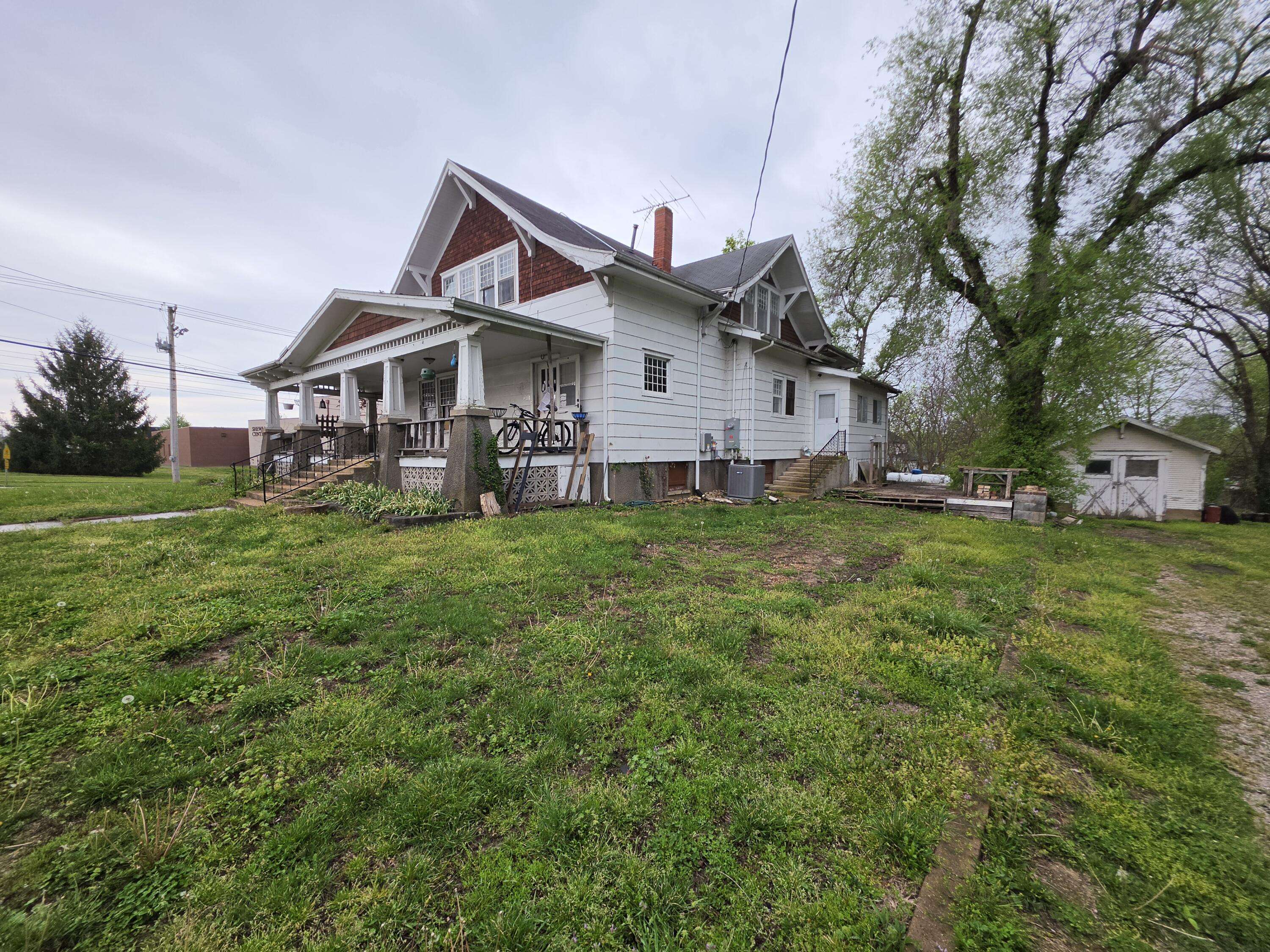 115 N Locust ST, Buffalo, MO 65622