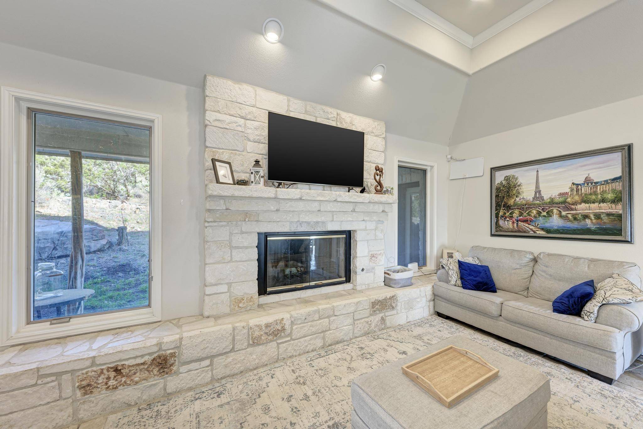 330 Juniper Trail, Kingsland, TX 78639