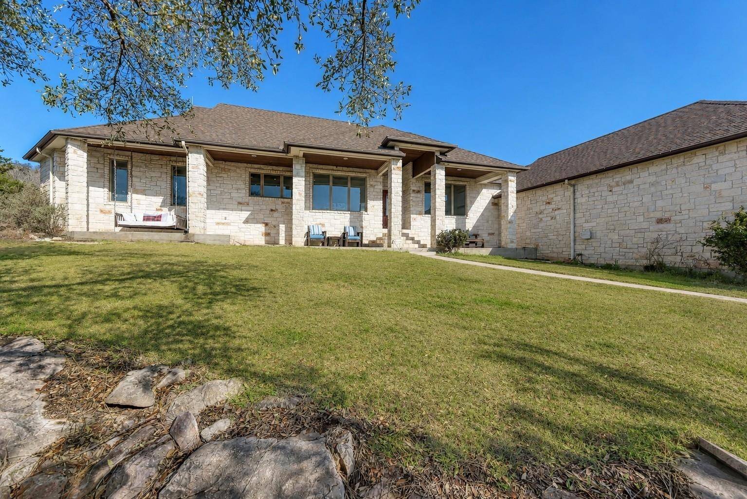 330 Juniper Trail, Kingsland, TX 78639