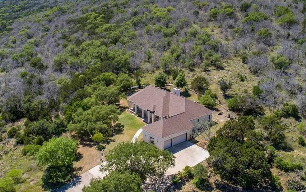 330 Juniper Trail, Kingsland, TX 78639