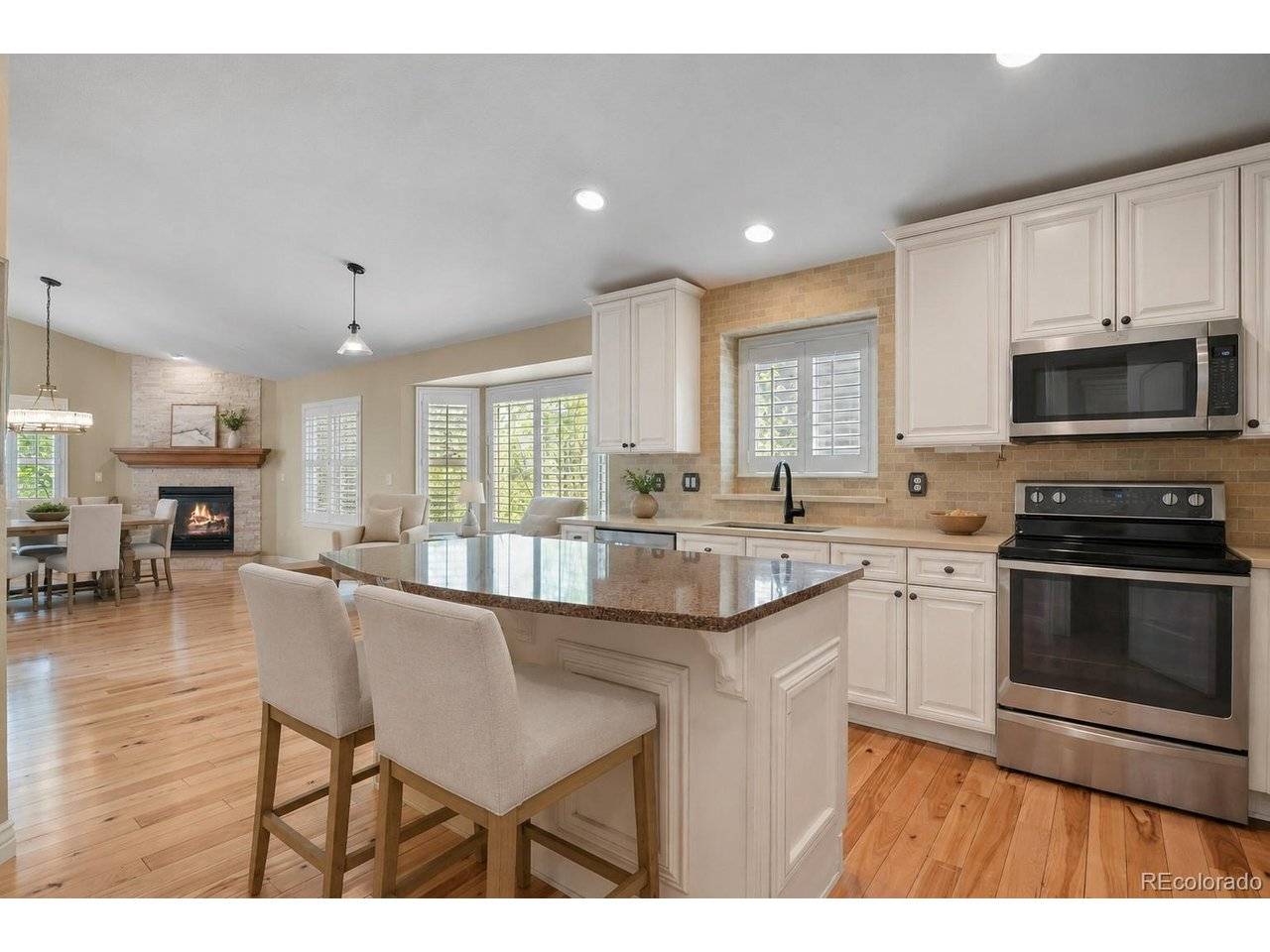 12380 Jasper Pointe, Castle Pines, CO 80108