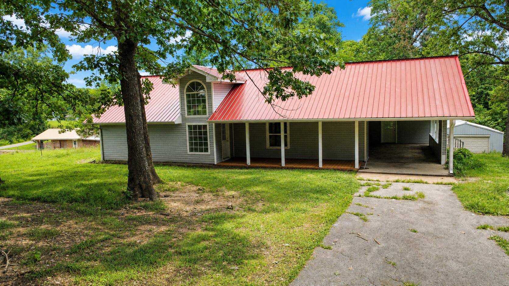 881 County Road 393, Thayer, MO 65791