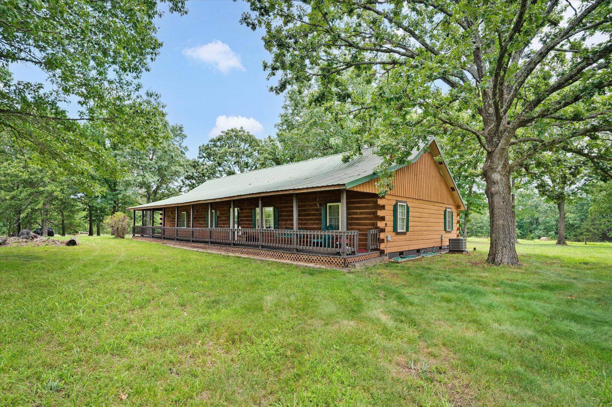 688 Stevens RD, Garrison, MO 65657