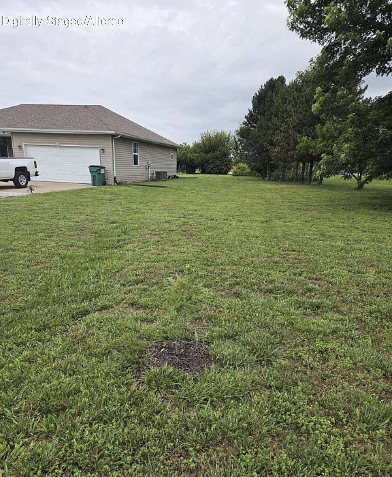 5419 S 165th RD, Brighton, MO 65617