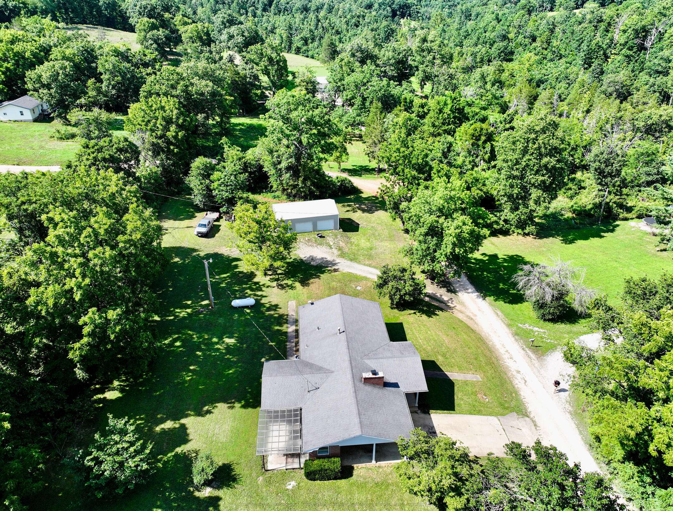 18823 County Road 305a, Eminence, MO 65466