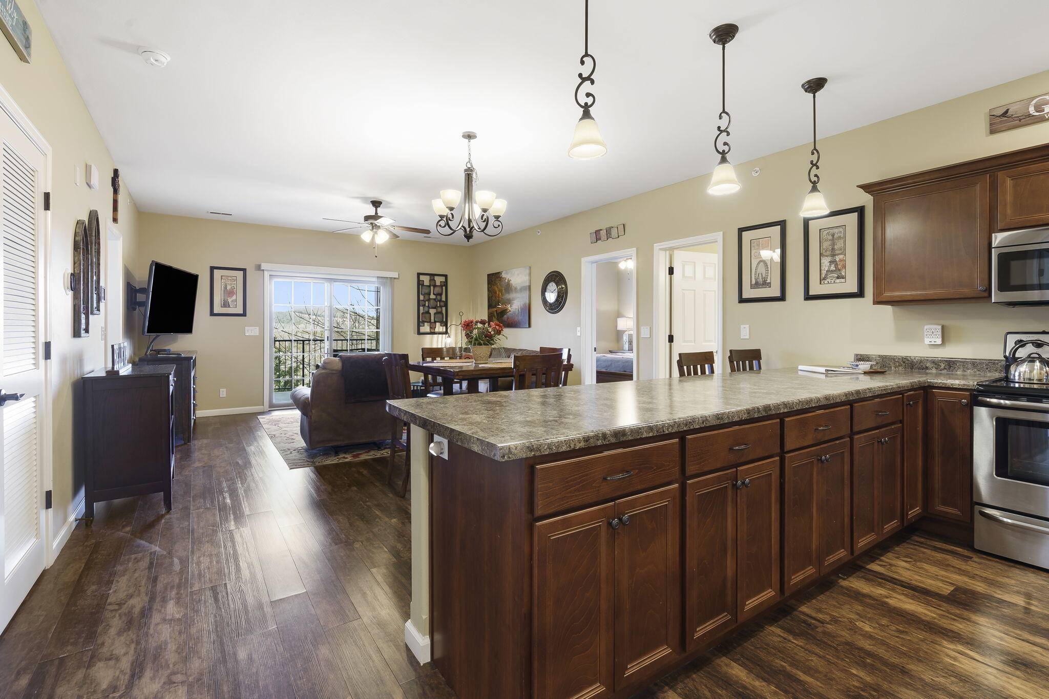 51 Eagles Ridge LN #14, Branson, MO 65616