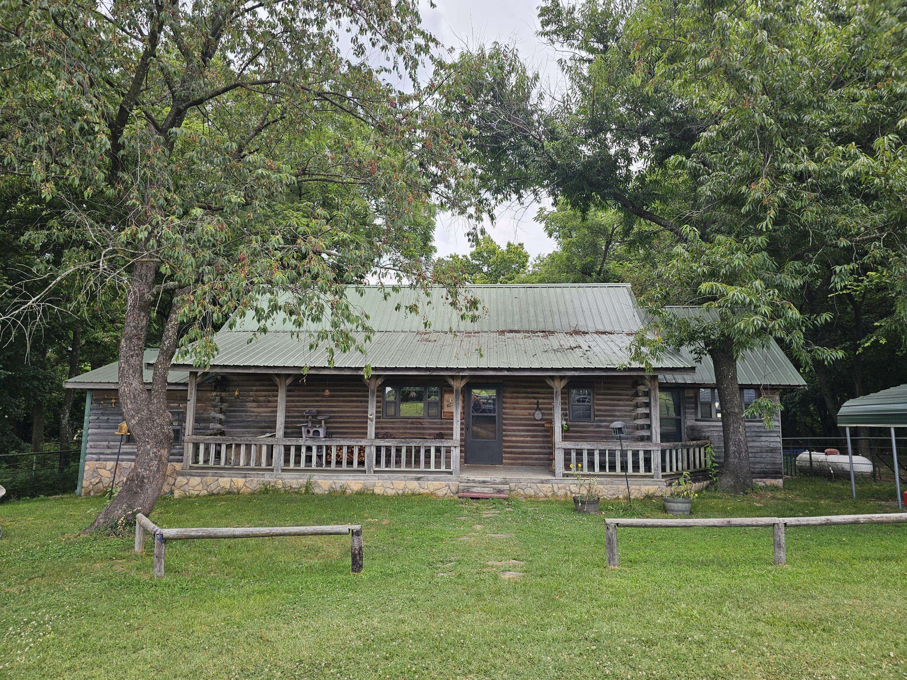 31556 Mcdonald RD, Rocky Comfort, MO 64861
