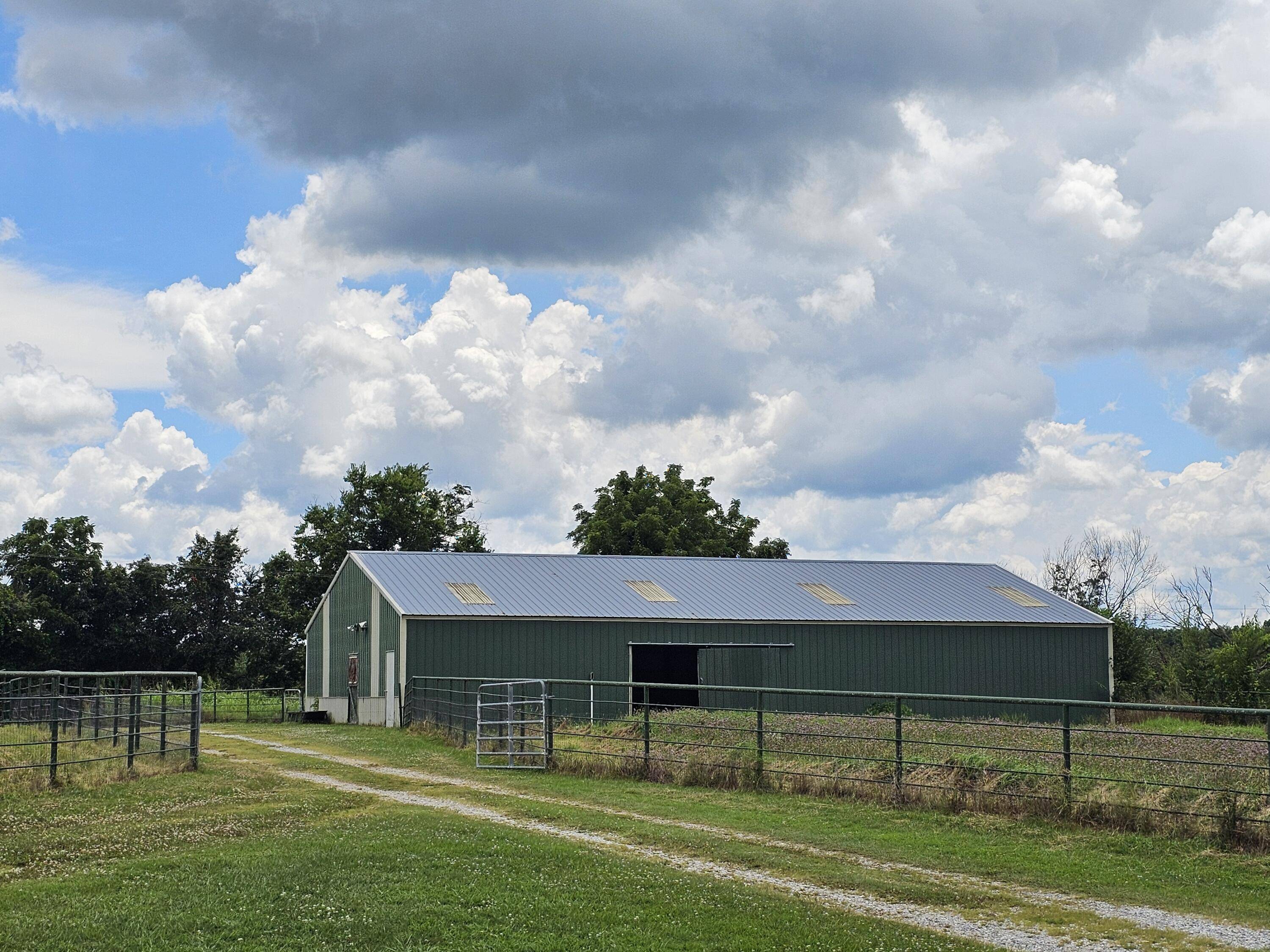 31556 Mcdonald RD, Rocky Comfort, MO 64861