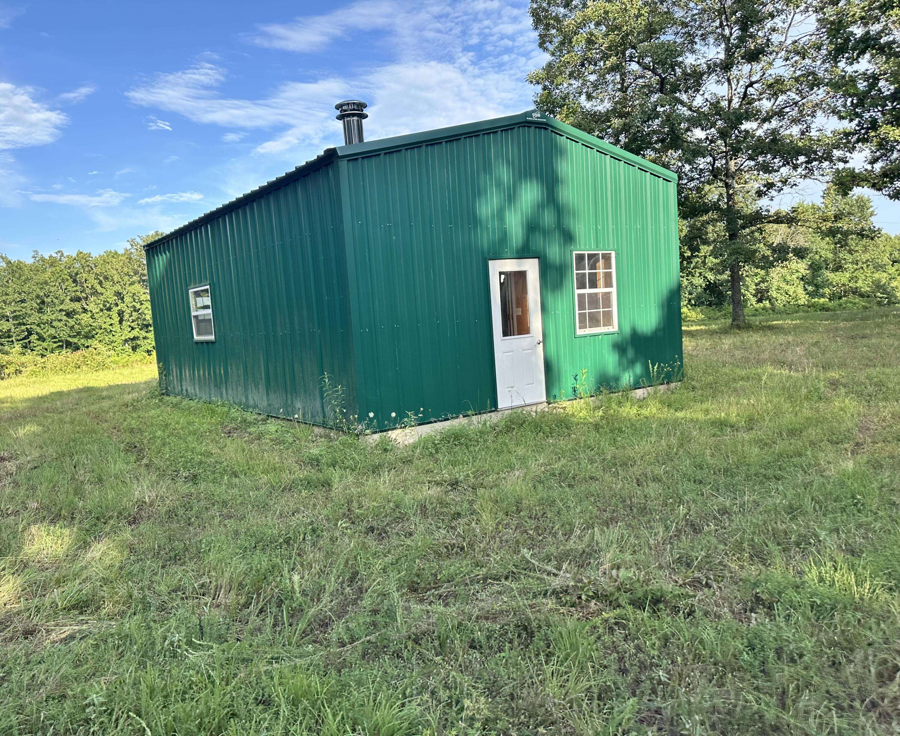 000 County Road 304, Alton, MO 65606
