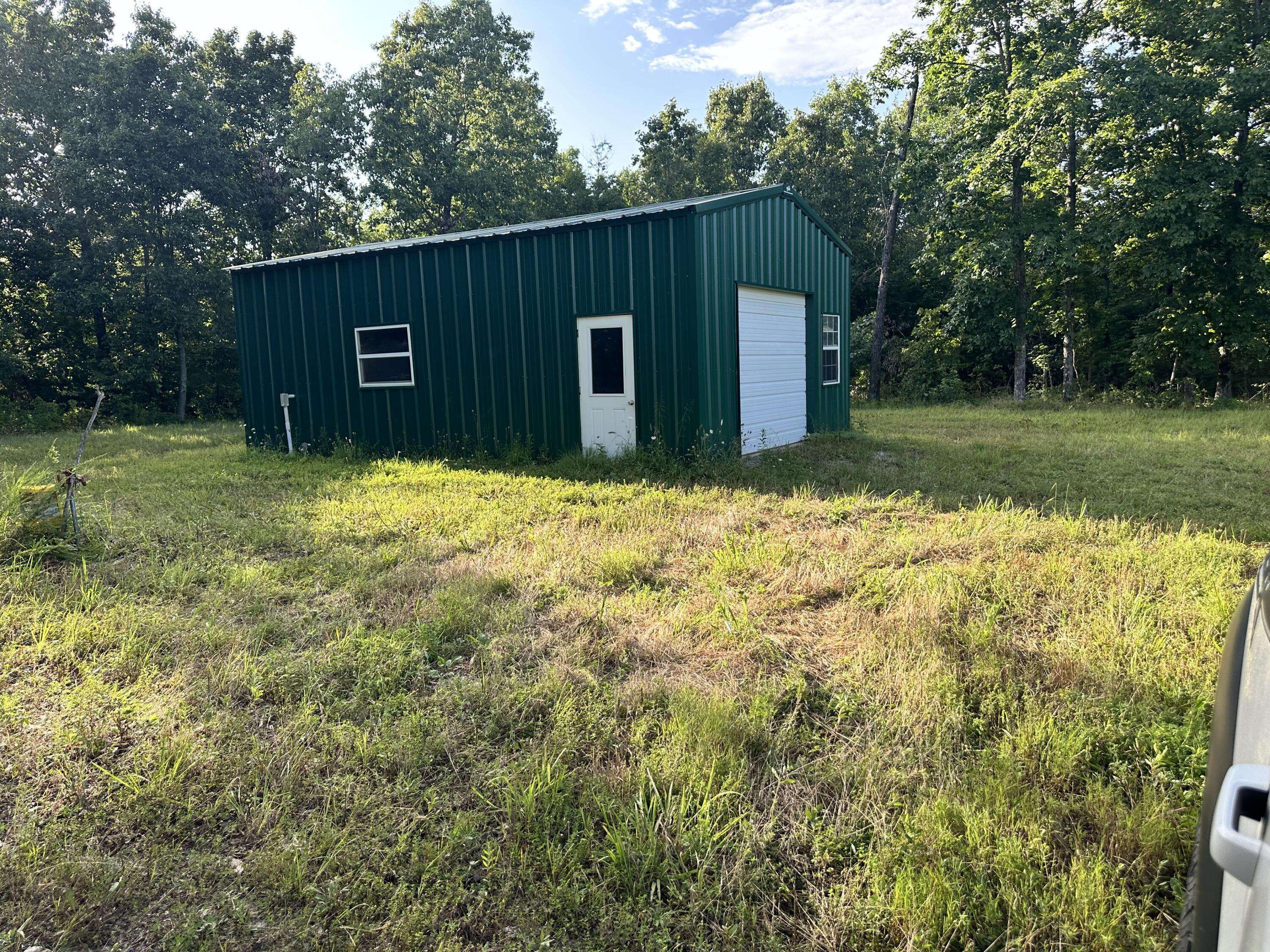 000 County Road 304, Alton, MO 65606