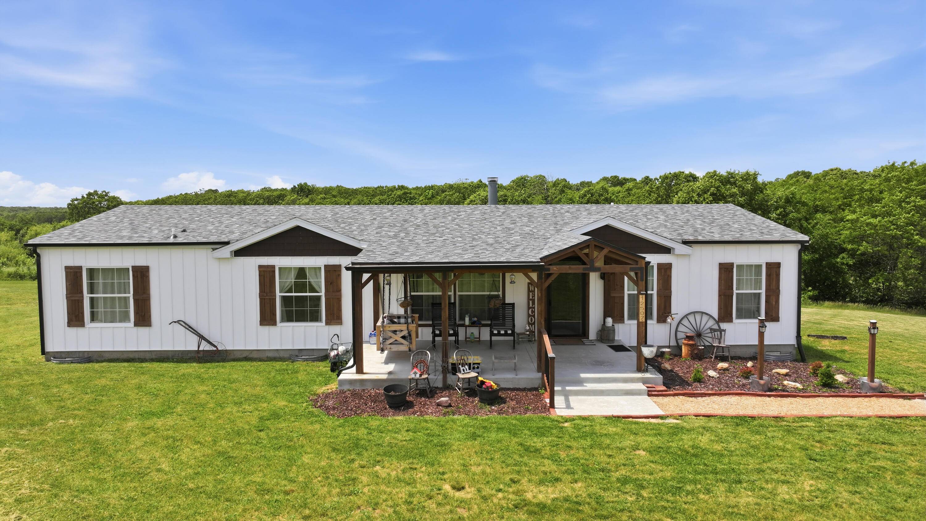 12507 U.S. Route 66, Conway, MO 65632